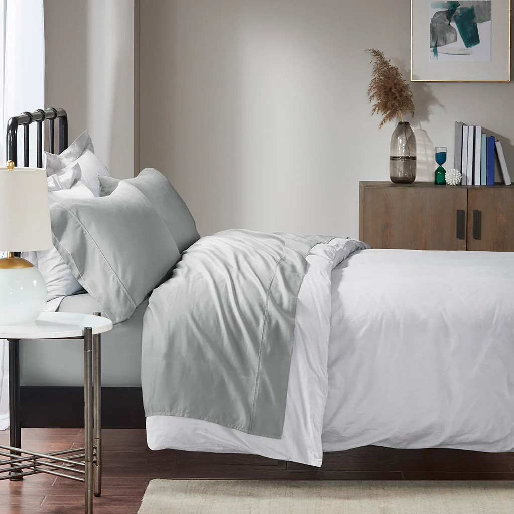 1500 Thread Count Cotton Blend 4-Piece Sheet Set - Image 4