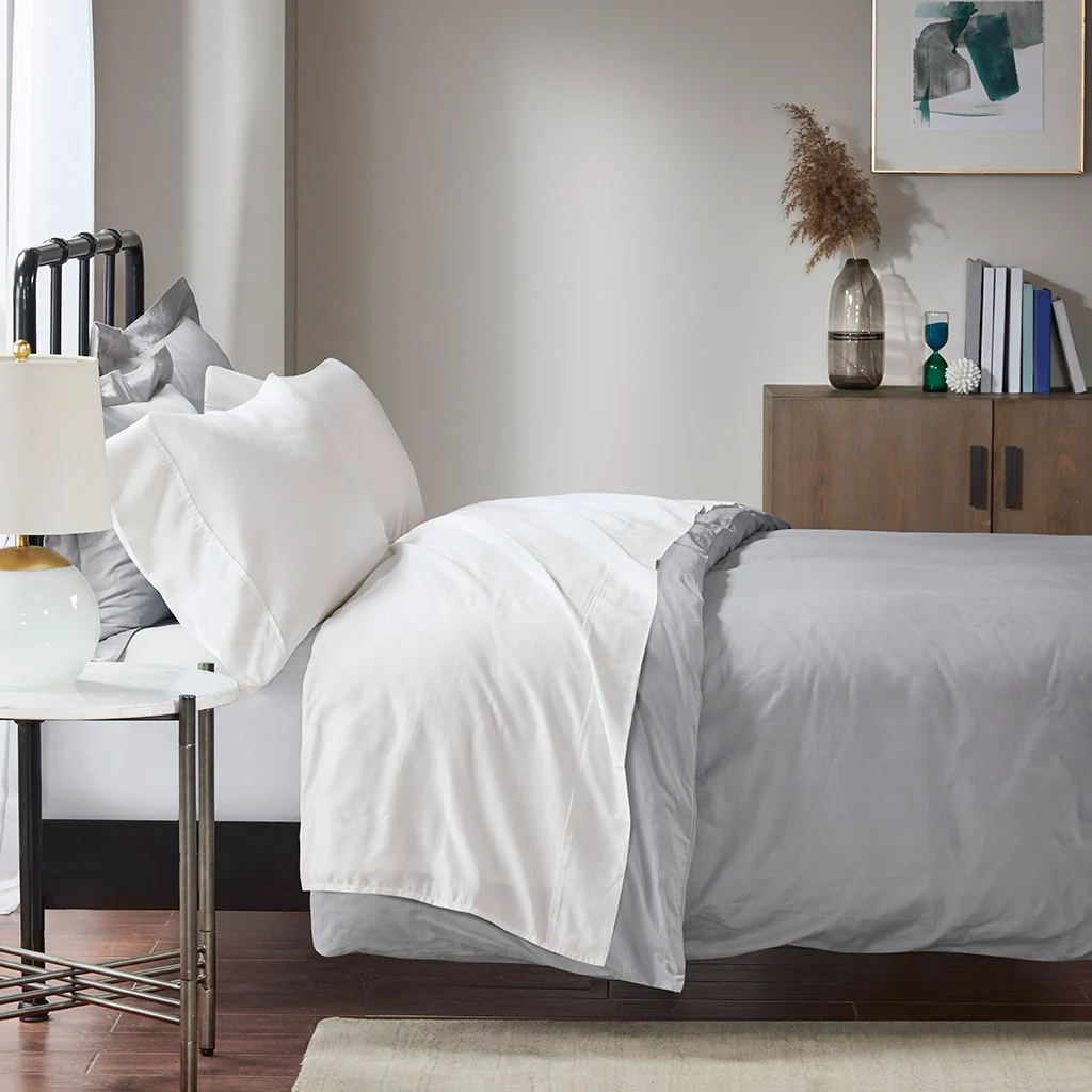 1500 Thread Count Cotton Blend 4-Piece Sheet Set - Image 6