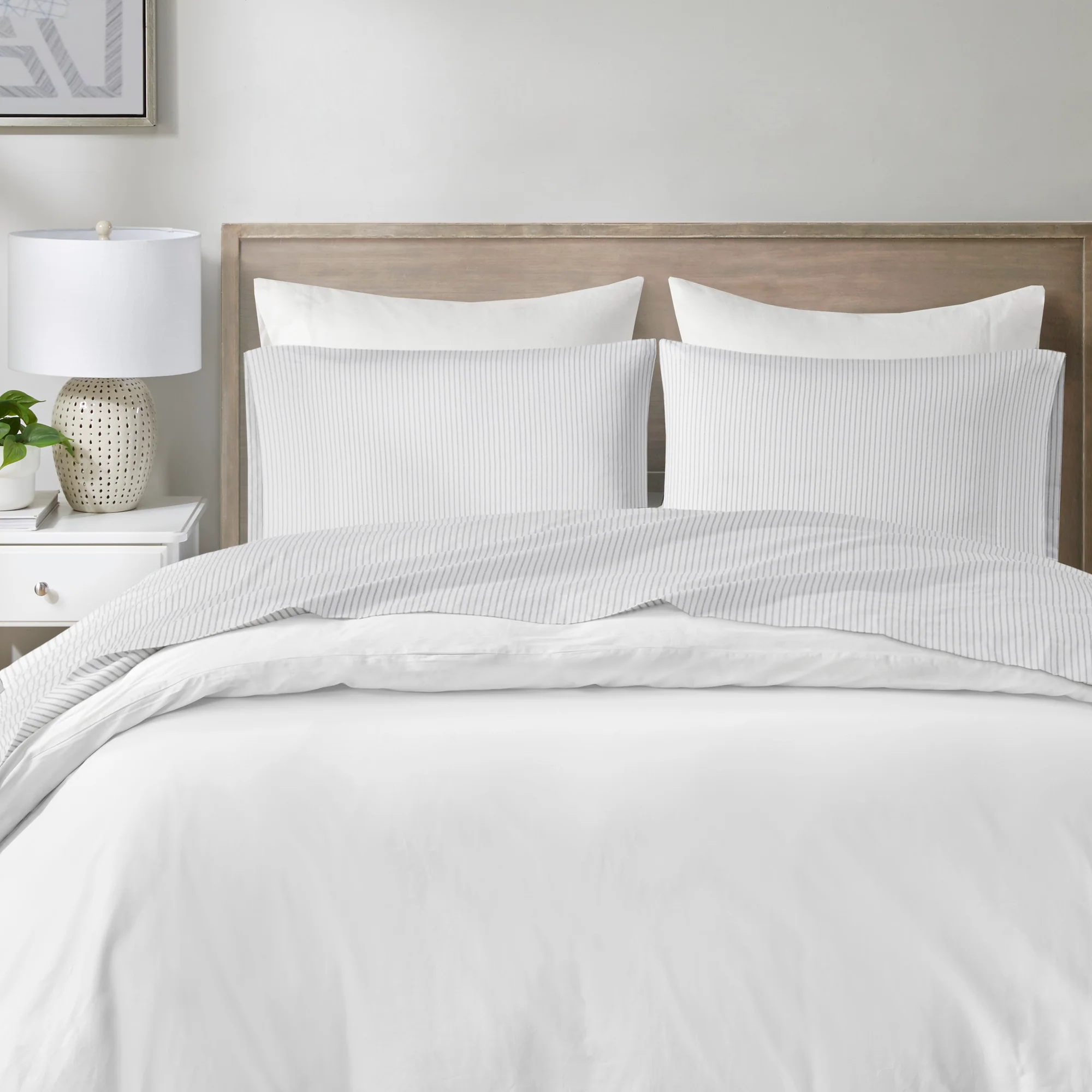 200 Thread Count Printed Cotton Sheet Set - Image 4