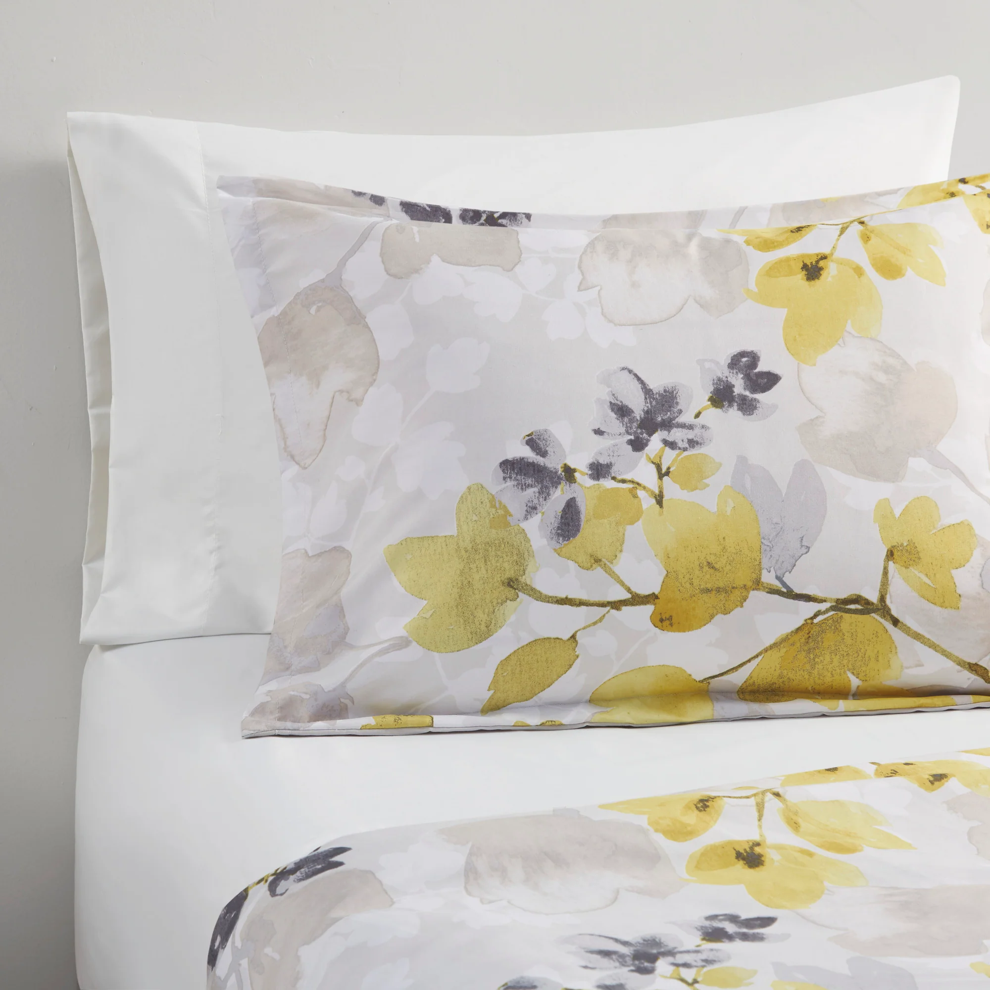 Alexis Comforter Set with Bed Sheets - Image 9