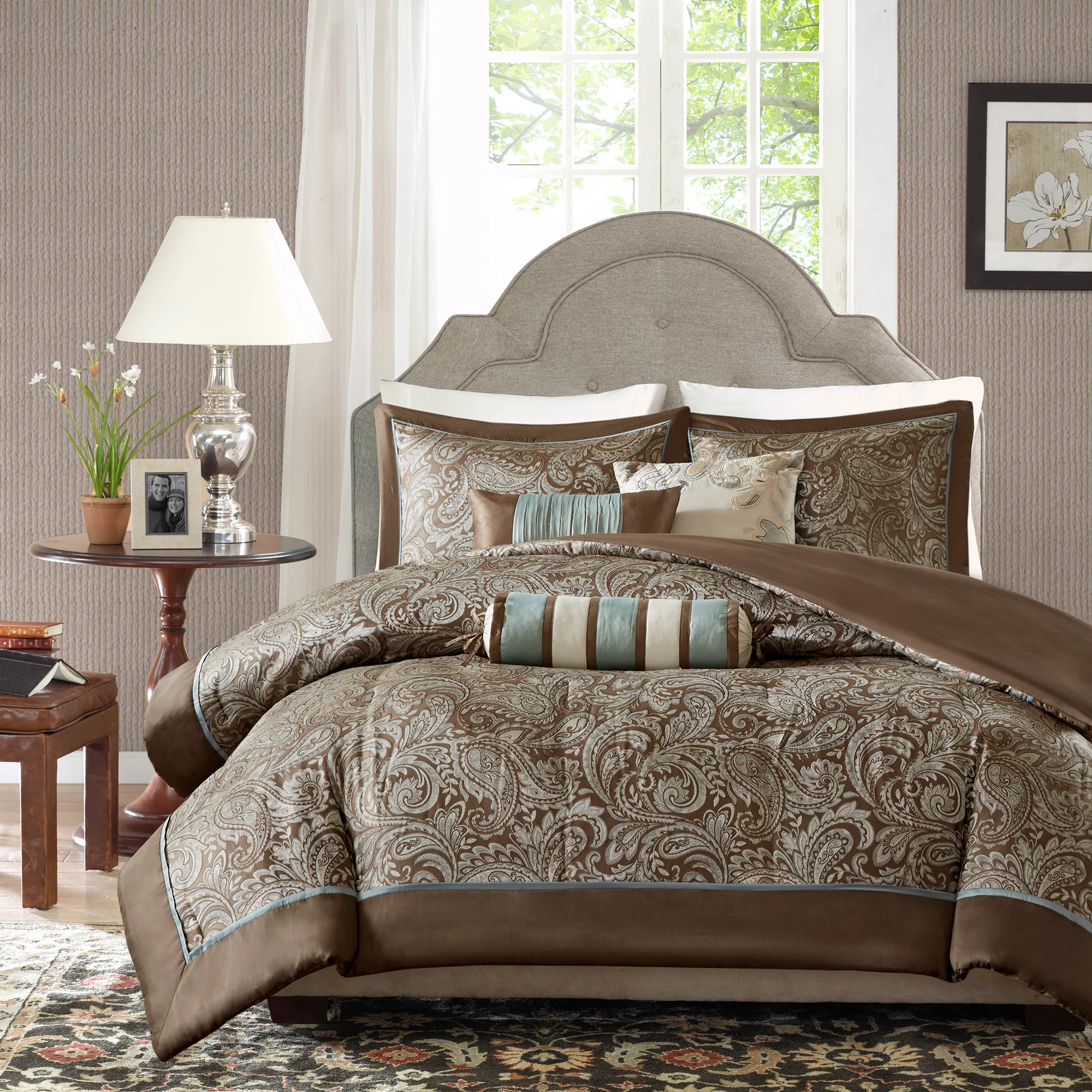 Aubrey 6-Piece Duvet Cover Set - Image 3