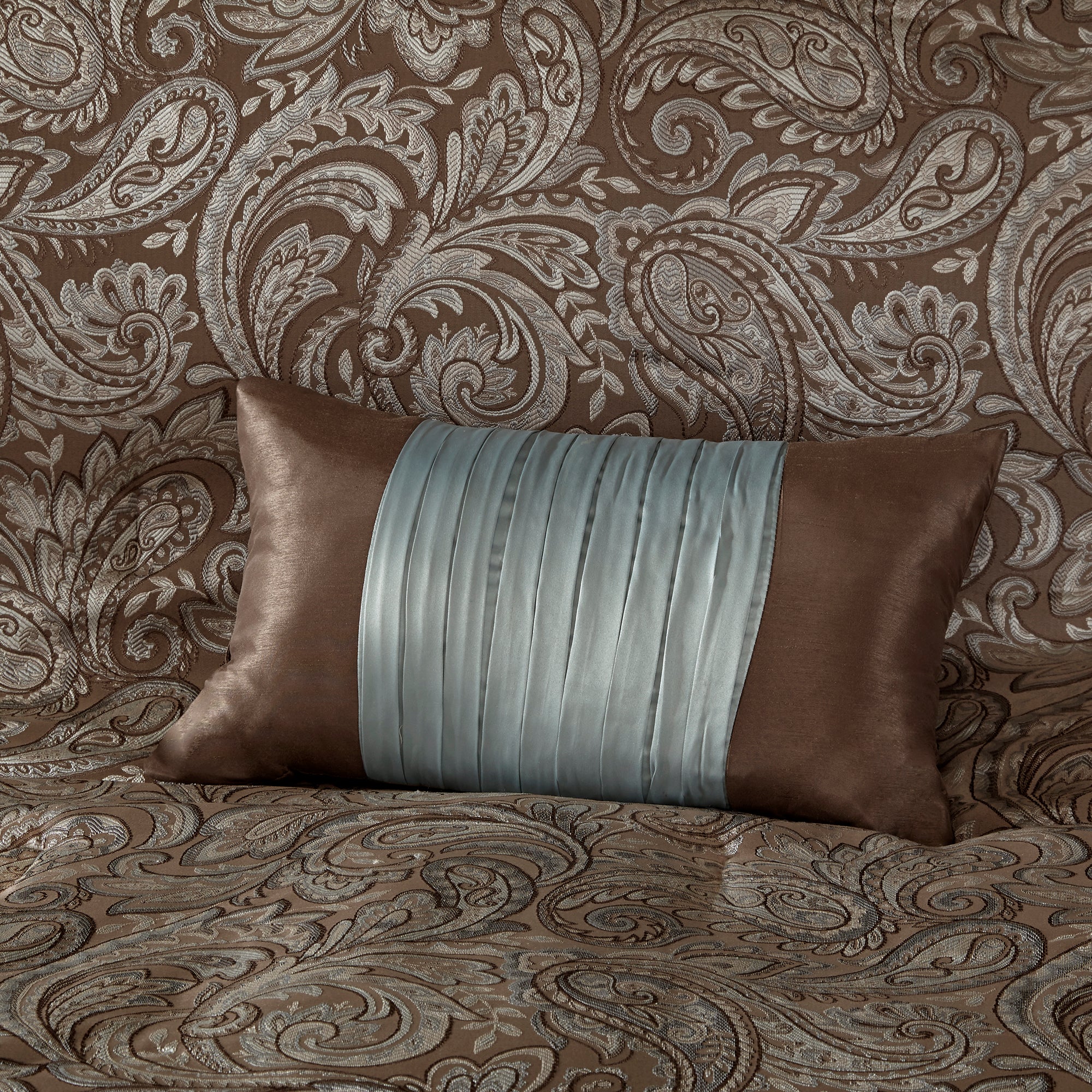 Aubrey 6-Piece Duvet Cover Set - Image 5