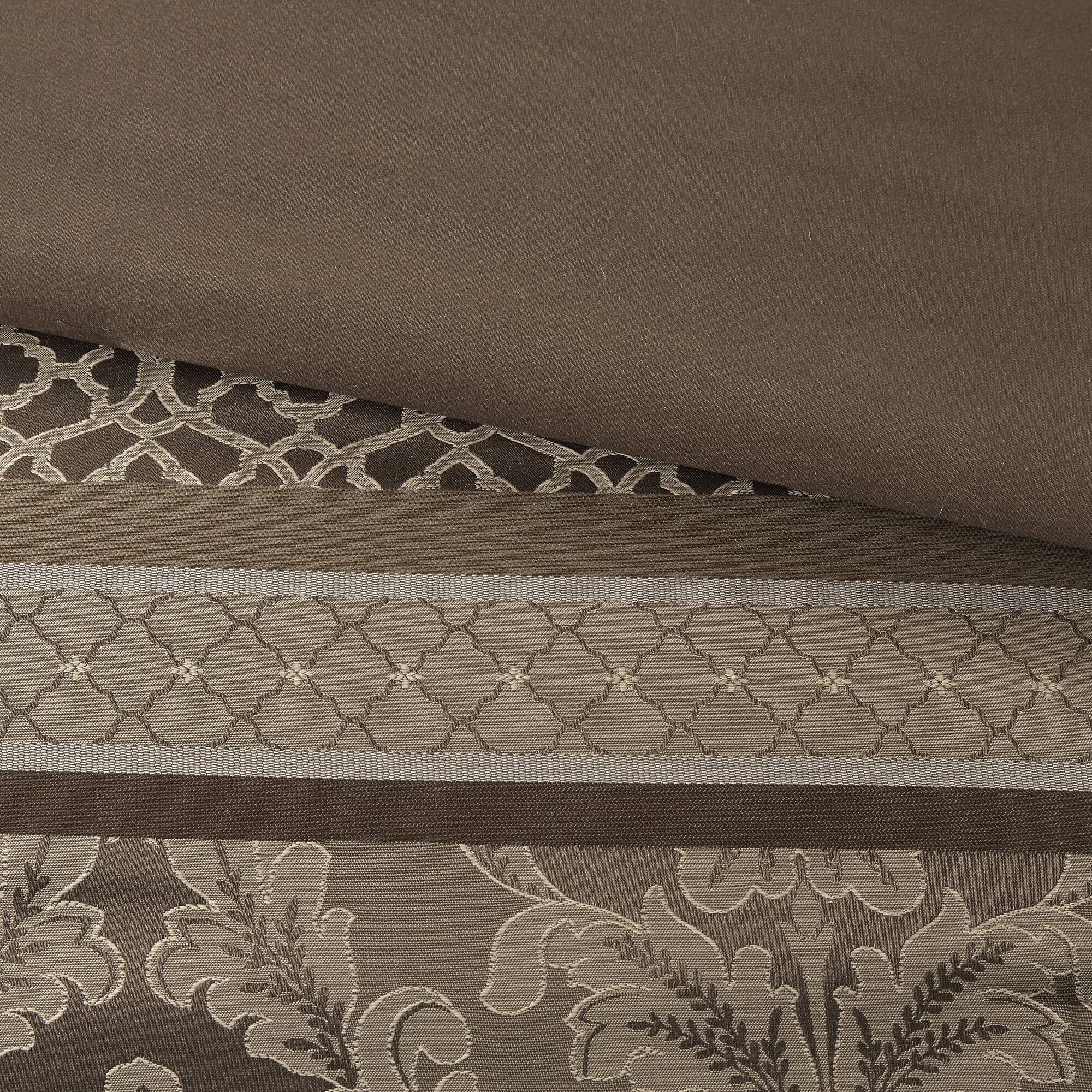 Bellagio 7-Piece Jacquard Comforter Set - Image 24