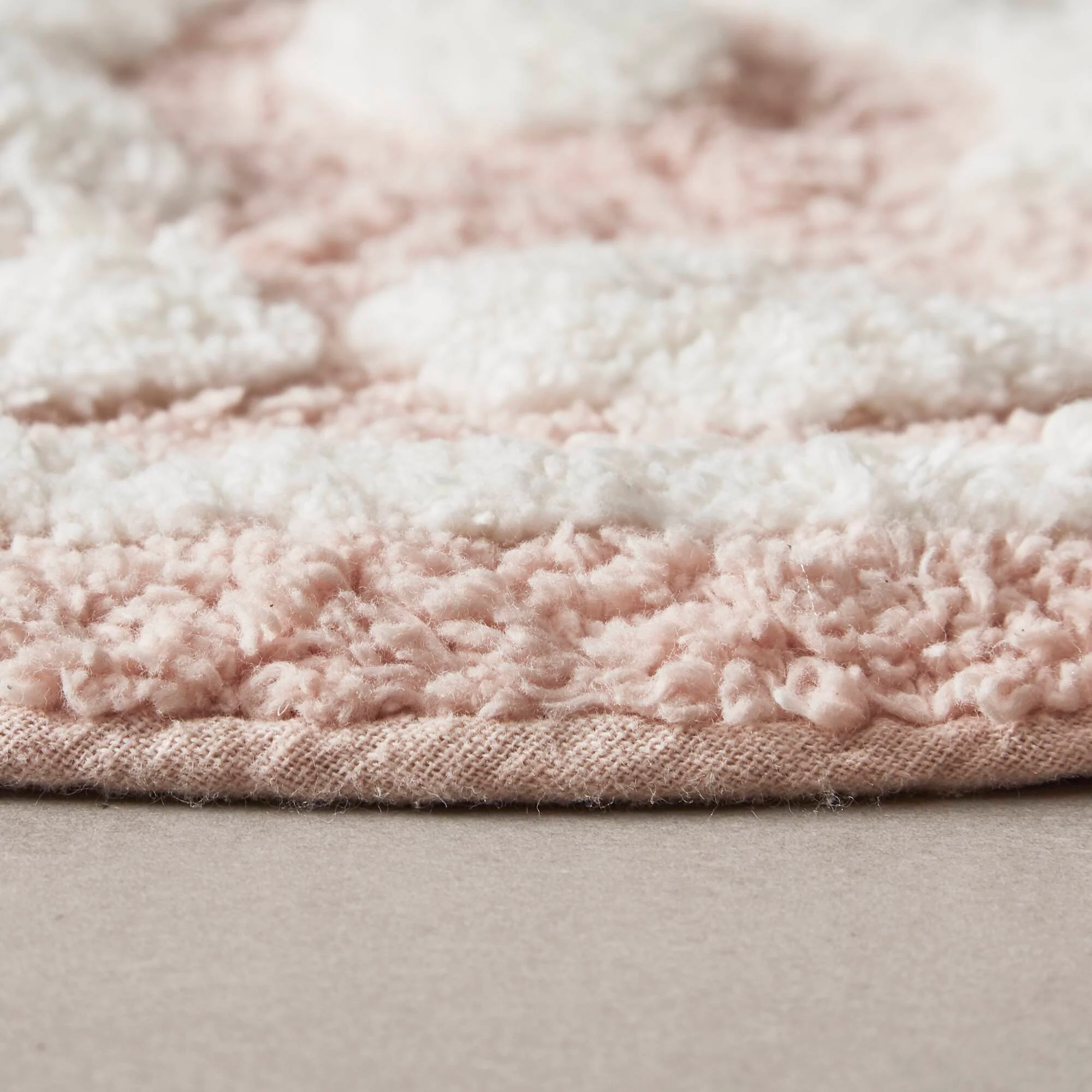 Casablanca Medallion Cotton Tufted Bath Rug - Image 18