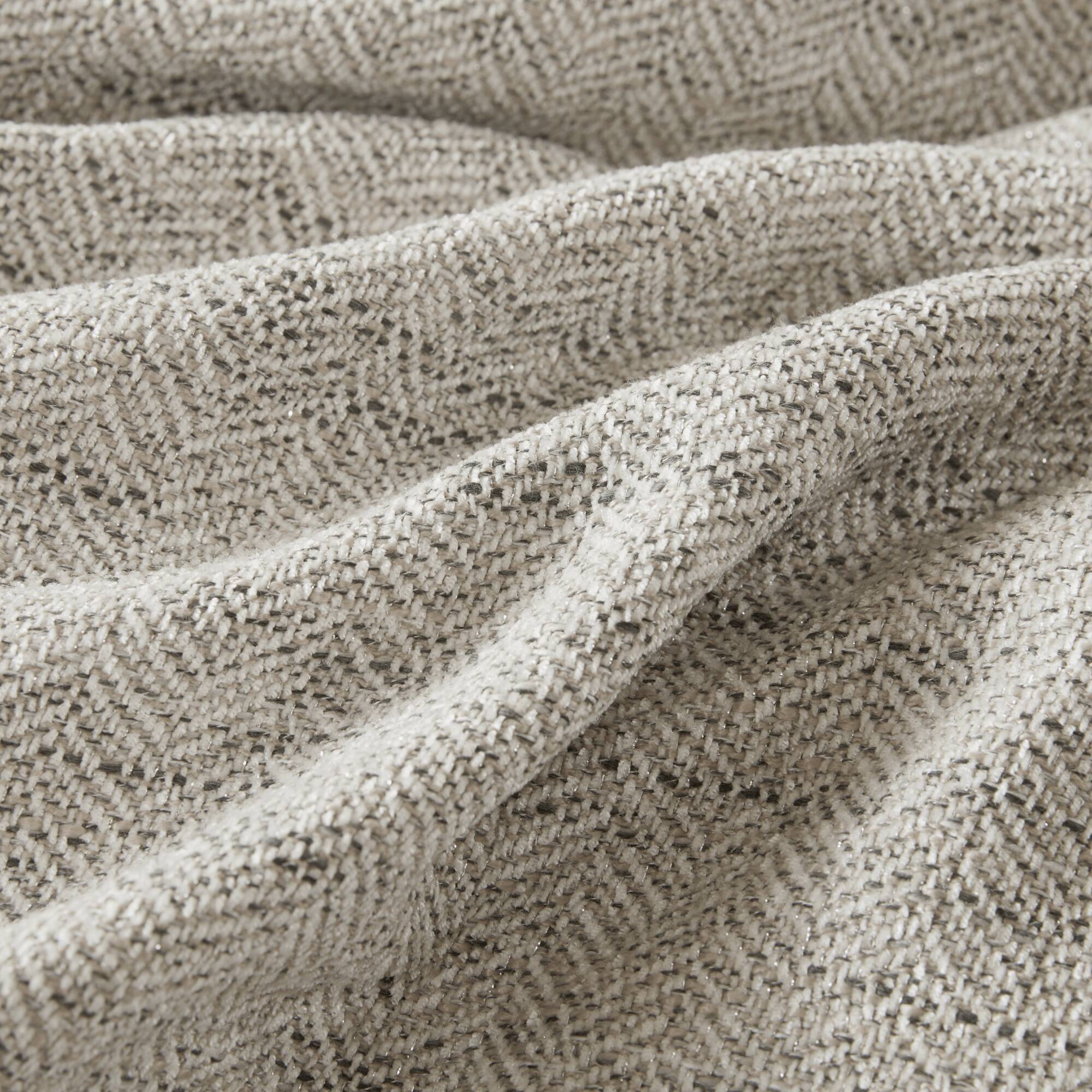 Chapman Comforter Set - Image 9