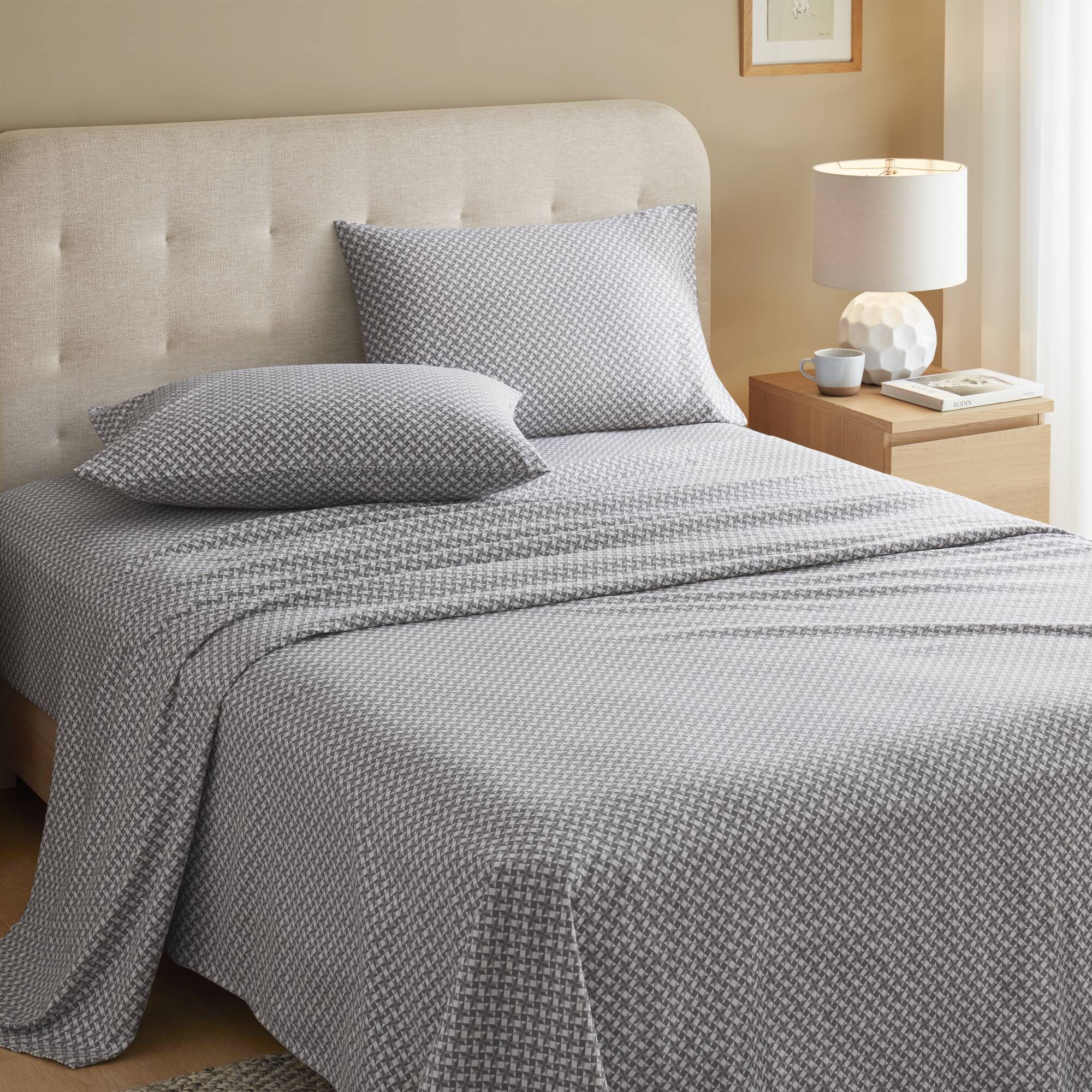 Cozy Cotton Flannel Printed Sheet Set - Image 97