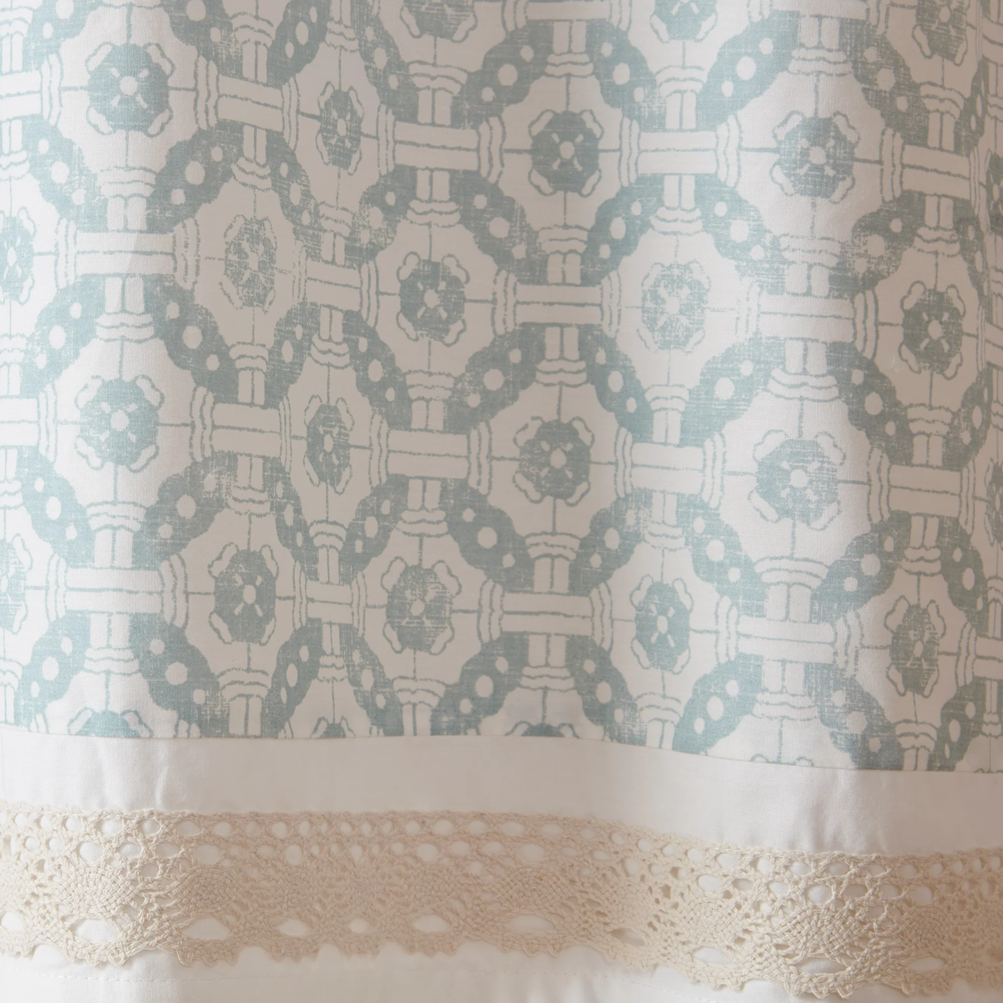Dawn Printed and Pieced Rod Pocket Valance - Image 8