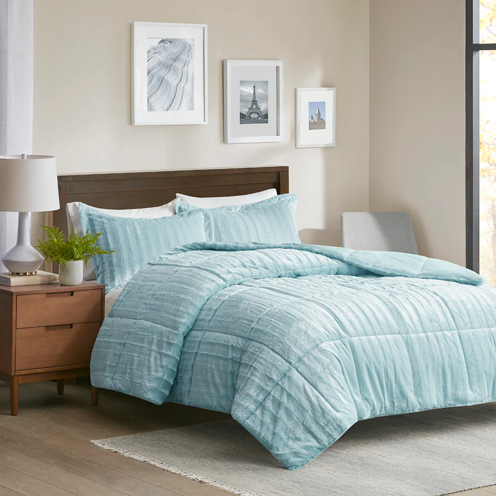 Duke Faux Fur Comforter Mini Set - Image 28