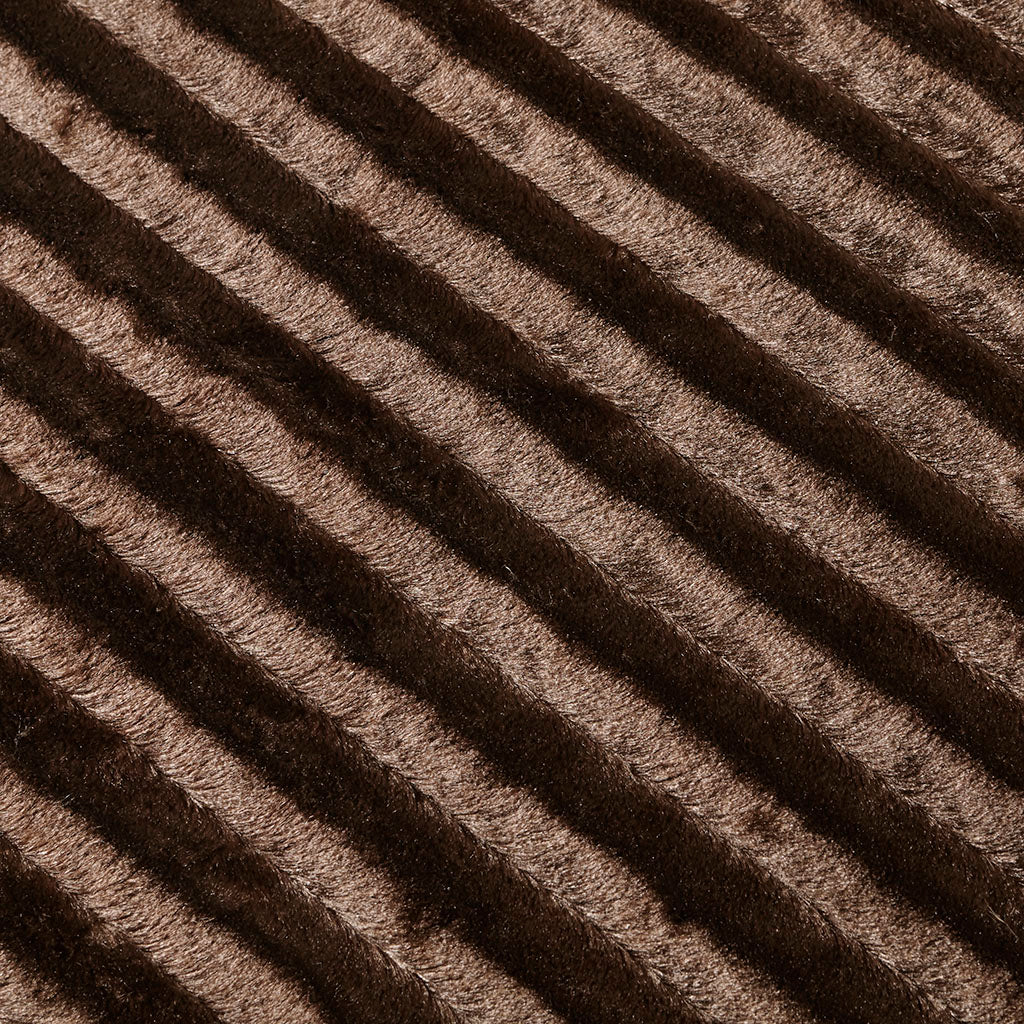 Duke Long Fur Throw - Image 12