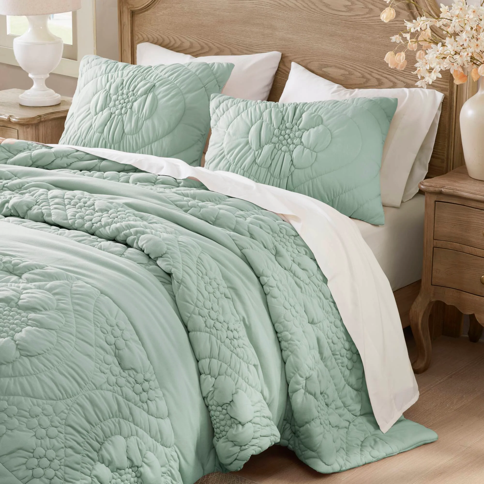 Elise Comforter Set - Image 10