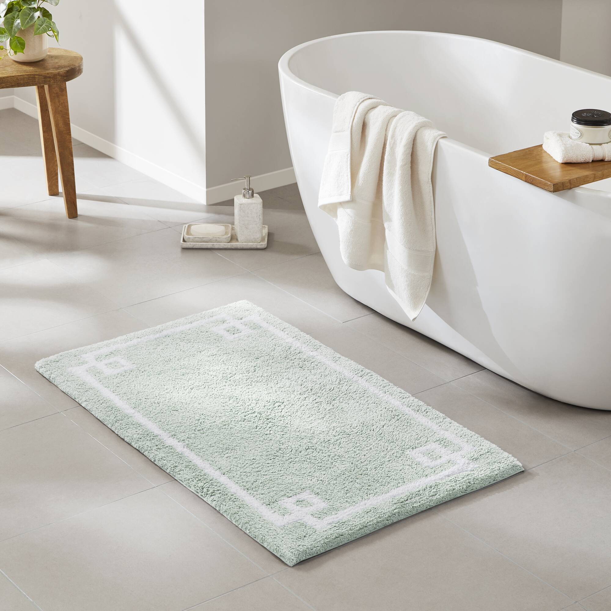 Evan Cotton Tufted Bath Rug 24x72 - Image 3