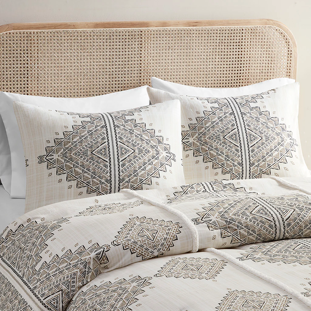 Ibiza 4-Piece Printed Duvet Cover Set with Throw Pillow - Image 5
