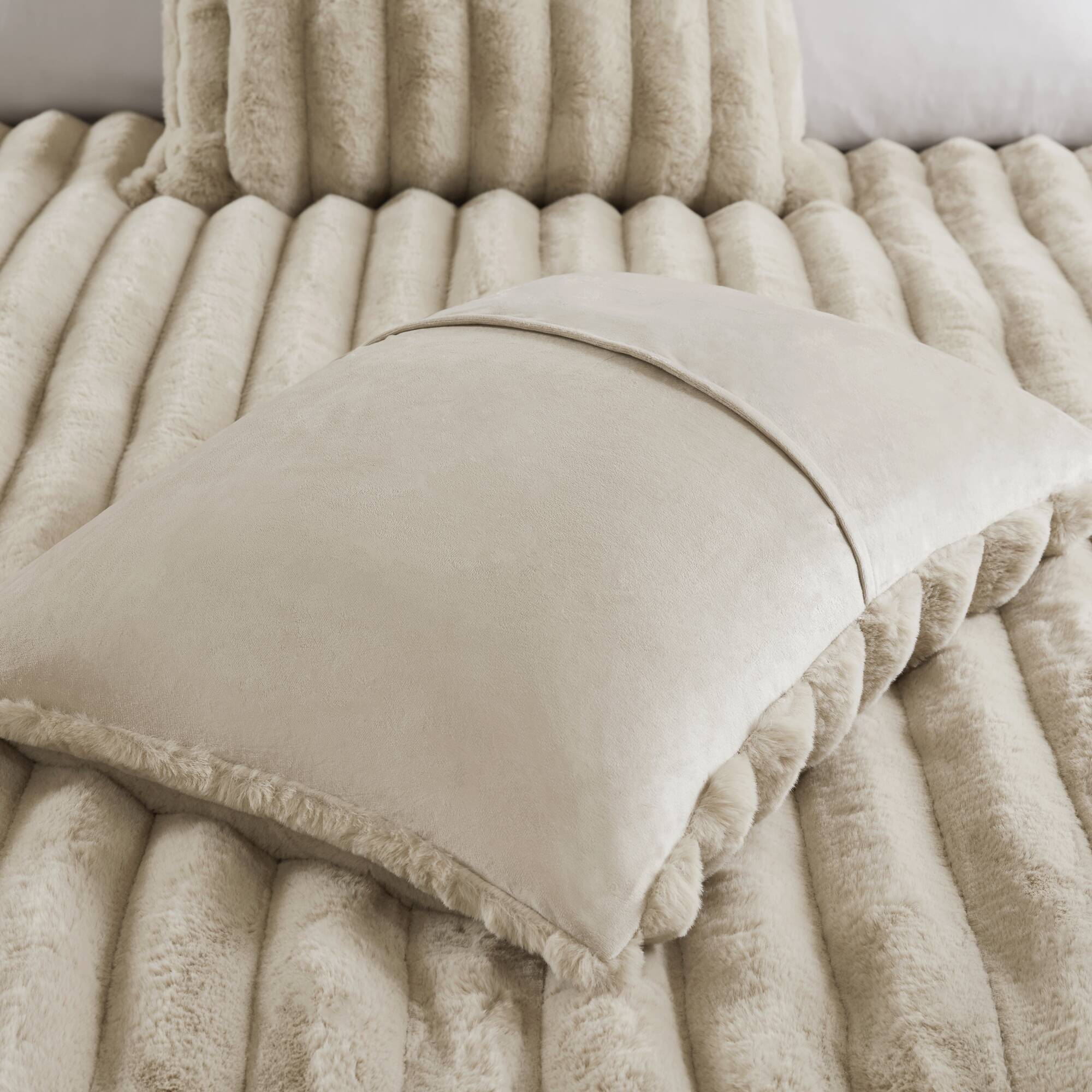 Jasmine Ultrasoft Faux Fur Ribbed Comforter Set - Image 19
