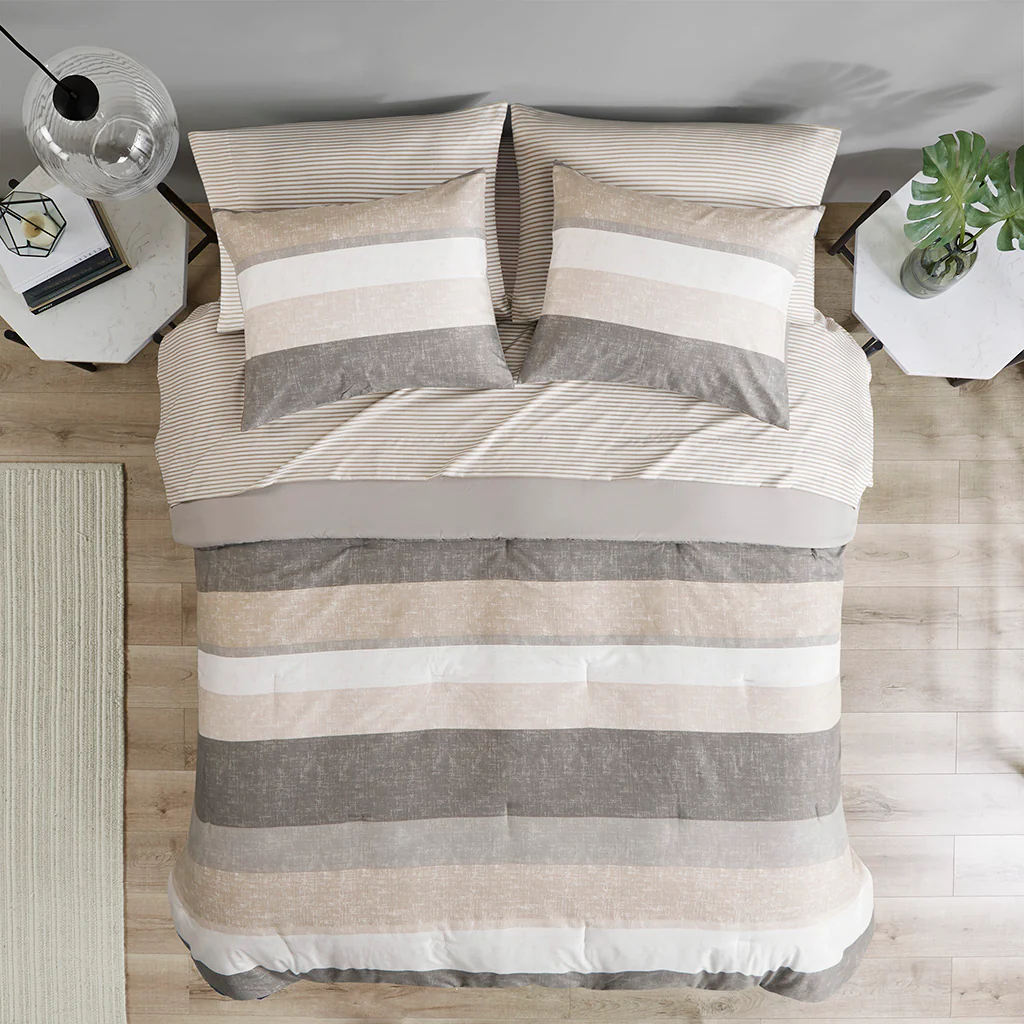 Jaxon Stripe Comforter Set with Bed Sheets - Image 20