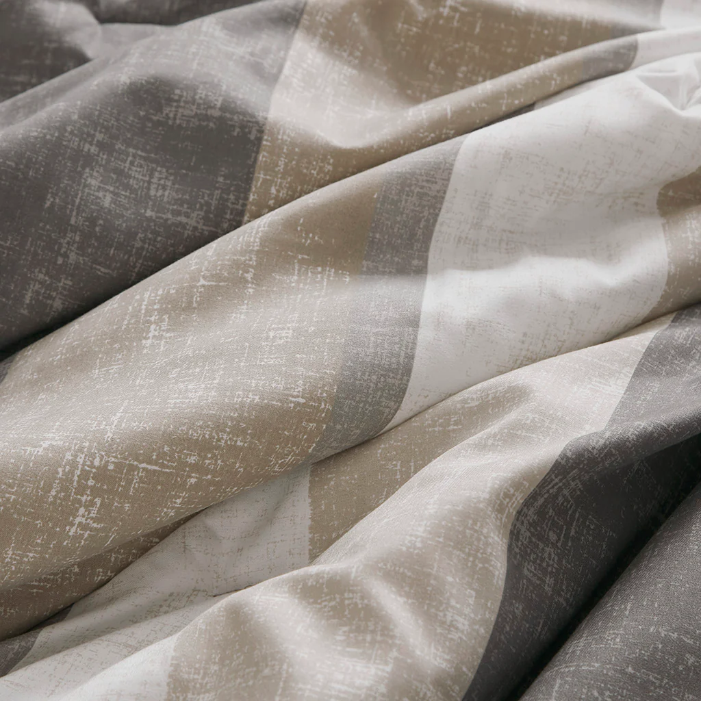 Jaxon Stripe Comforter Set with Bed Sheets - Image 41