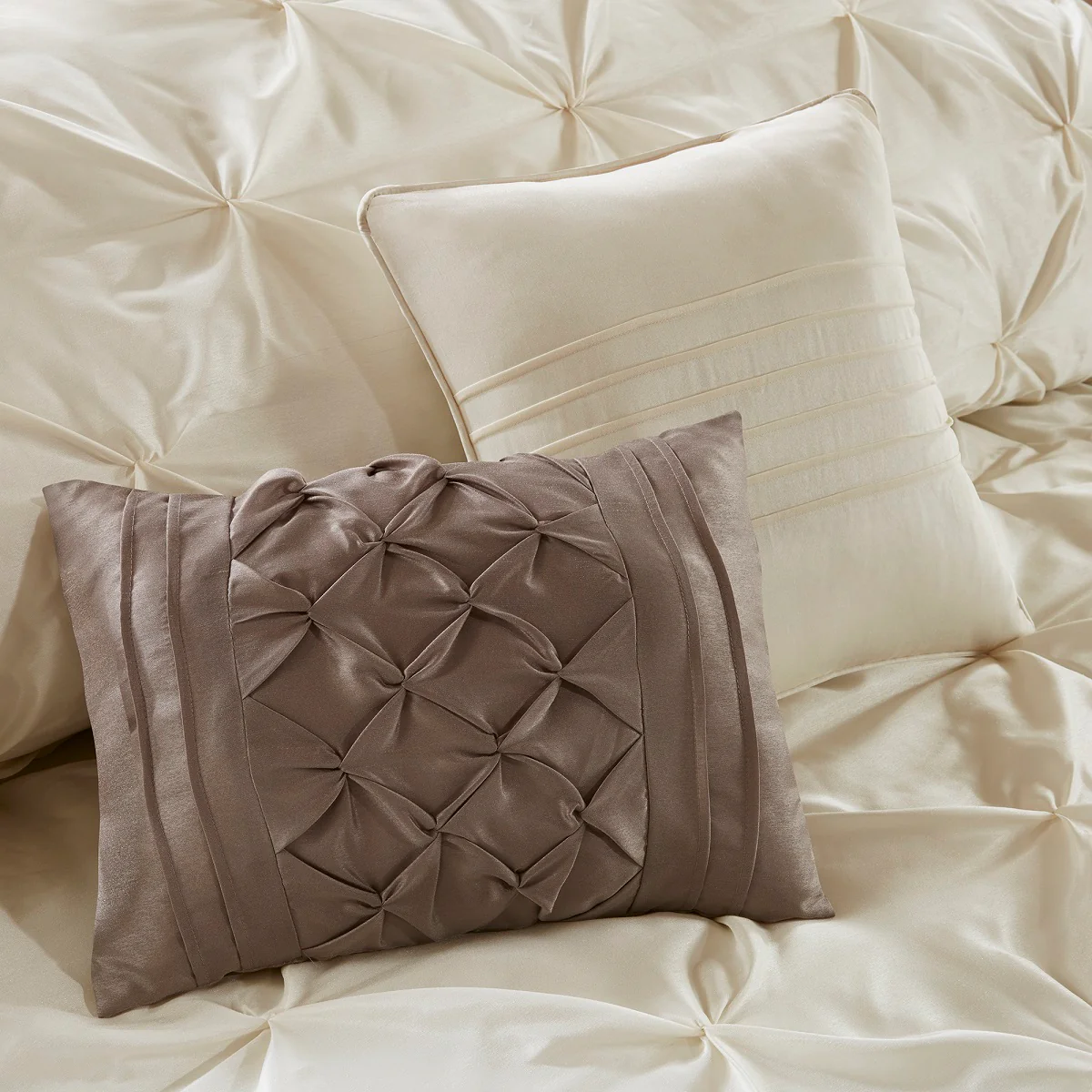 Joella 24-Piece Room in a Bag - Image 15