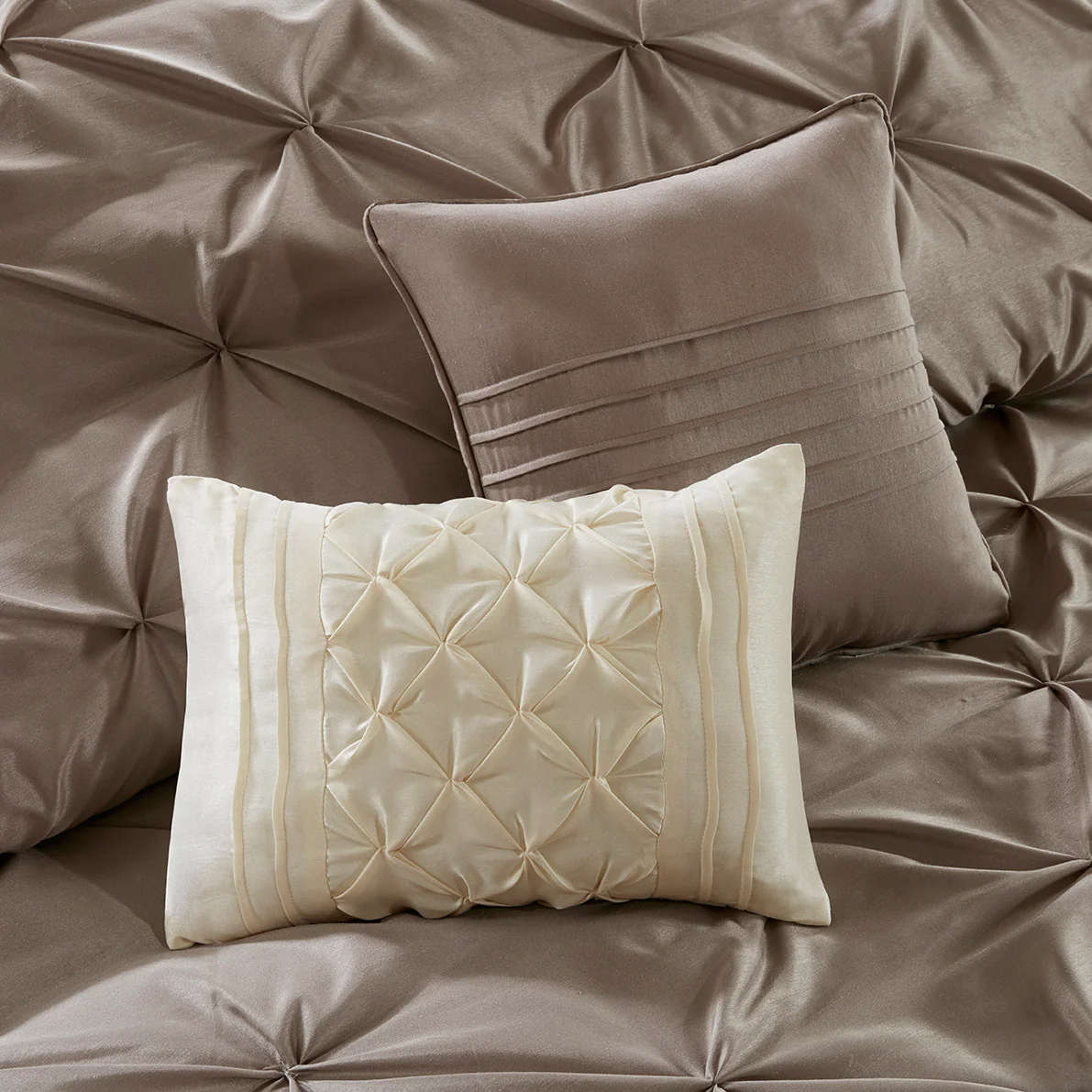 Joella 24-Piece Room in a Bag - Image 46