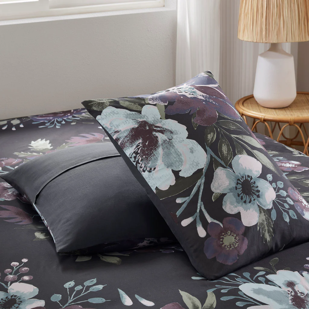 Jolene 3-Piece Cotton Duvet Cover Set - Image 7