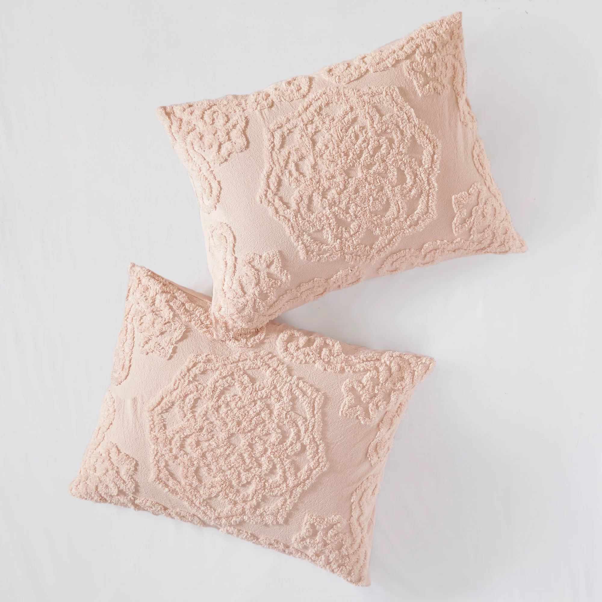 Laetitia Tufted Cotton Chenille Medallion Fringe Coverlet Mini Set - Image 23