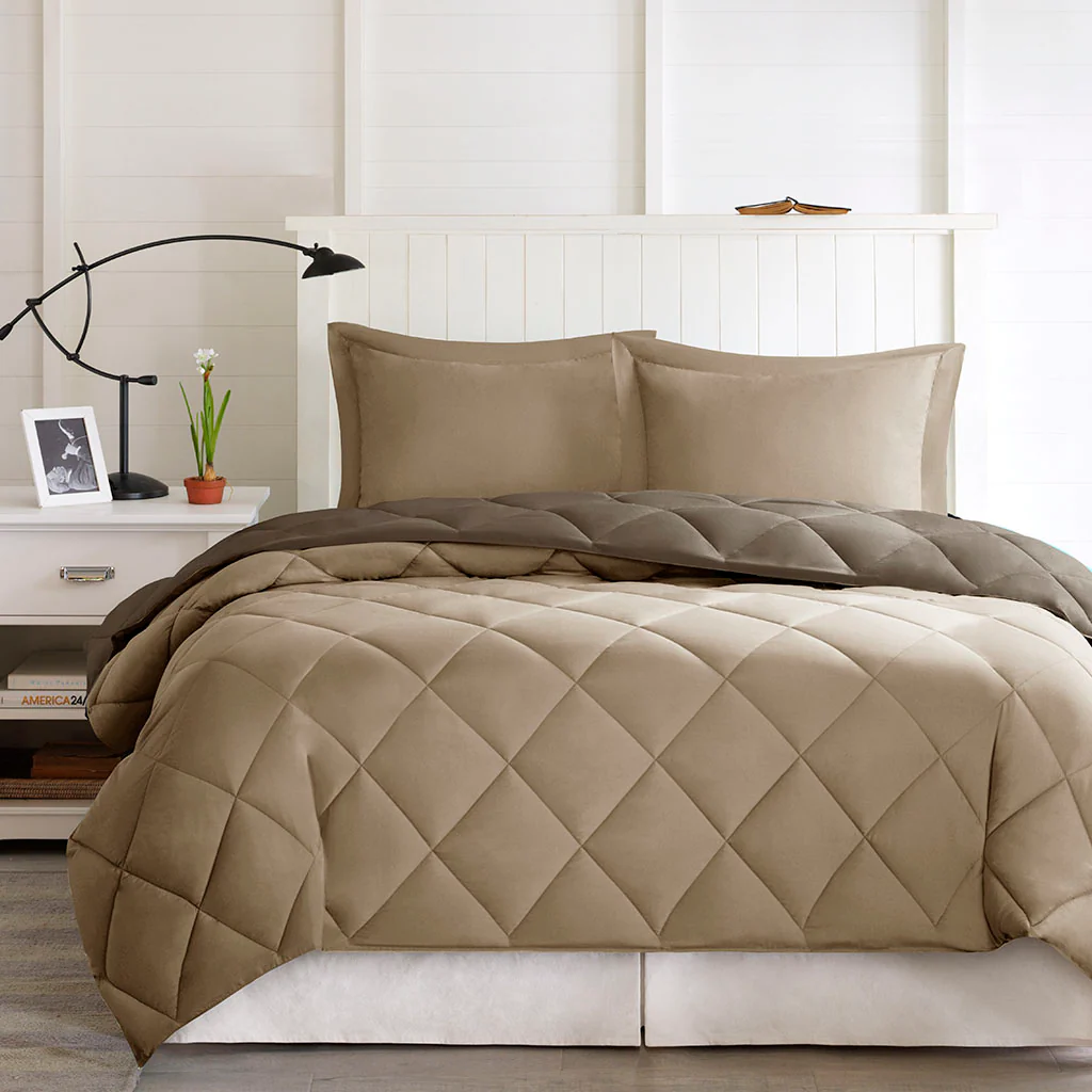 Larkspur 3M Scotchgard Diamond Quilting Reversible Down Alternative Comforter Set - Image 10