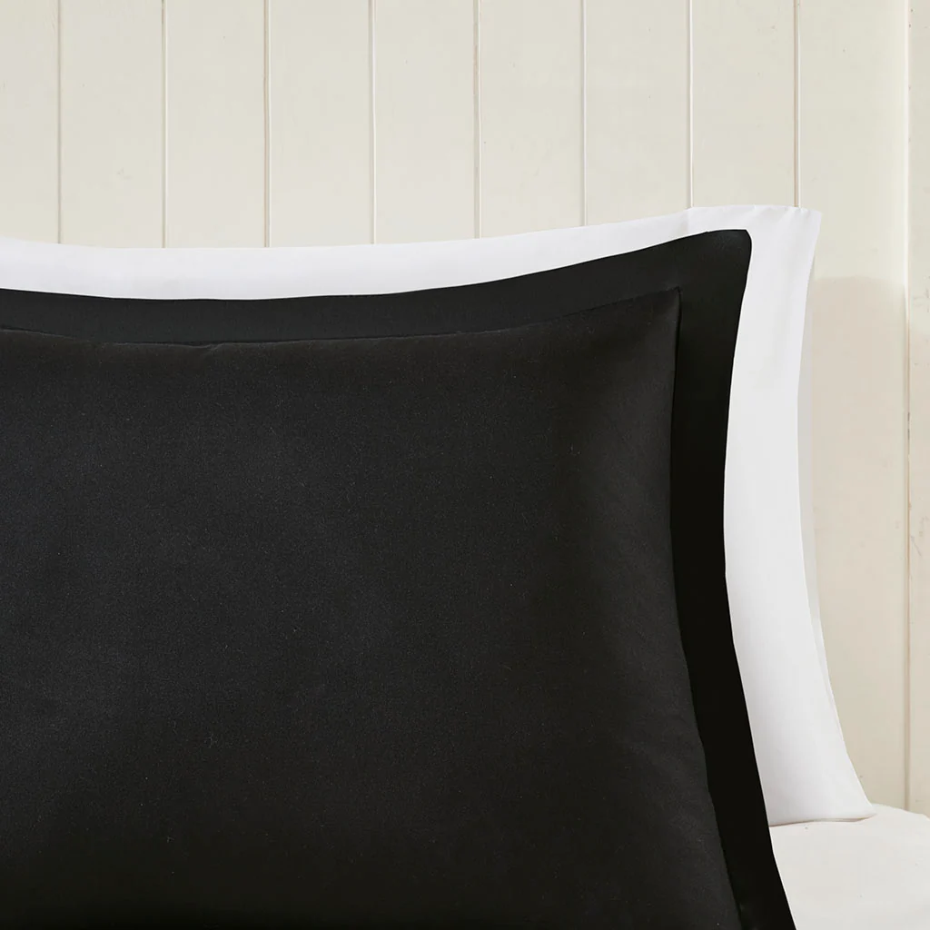 Larkspur 3M Scotchgard Diamond Quilting Reversible Down Alternative Comforter Set - Image 14