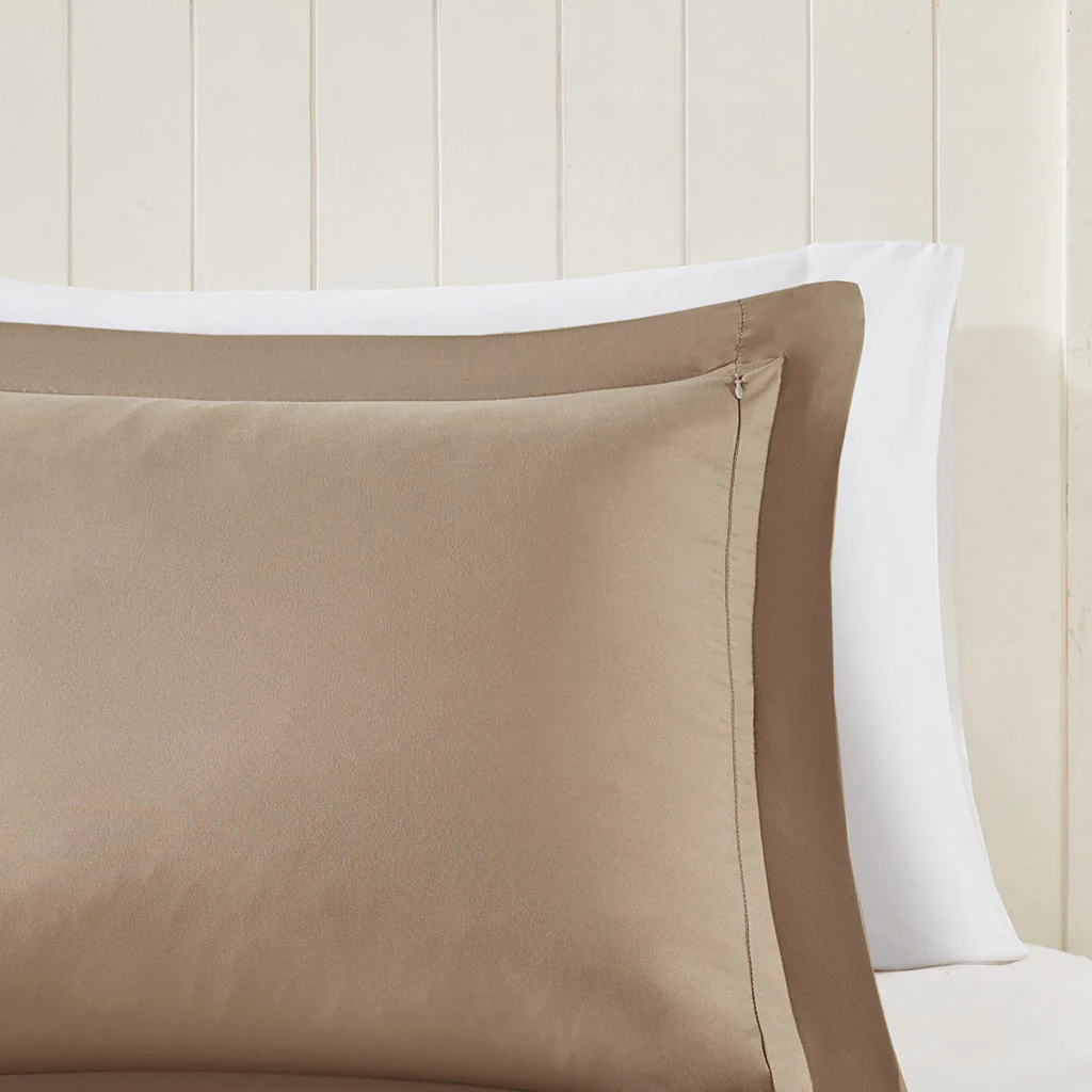 Larkspur 3M Scotchgard Diamond Quilting Reversible Down Alternative Comforter Set - Image 21