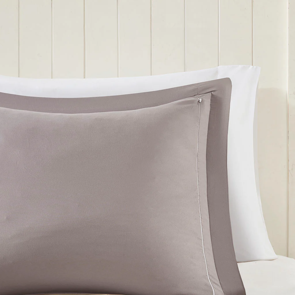 Larkspur 3M Scotchgard Diamond Quilting Reversible Down Alternative Comforter Set - Image 27