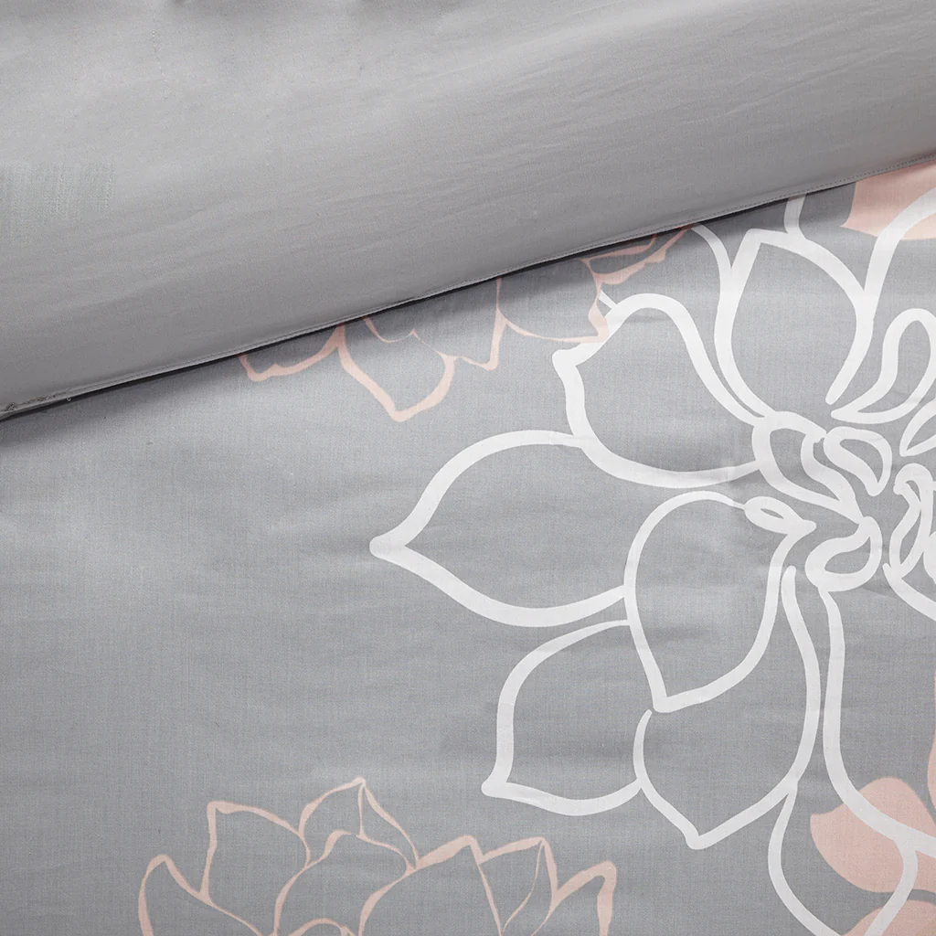 Lola 6-Piece Printed Duvet Cover Set - Image 12