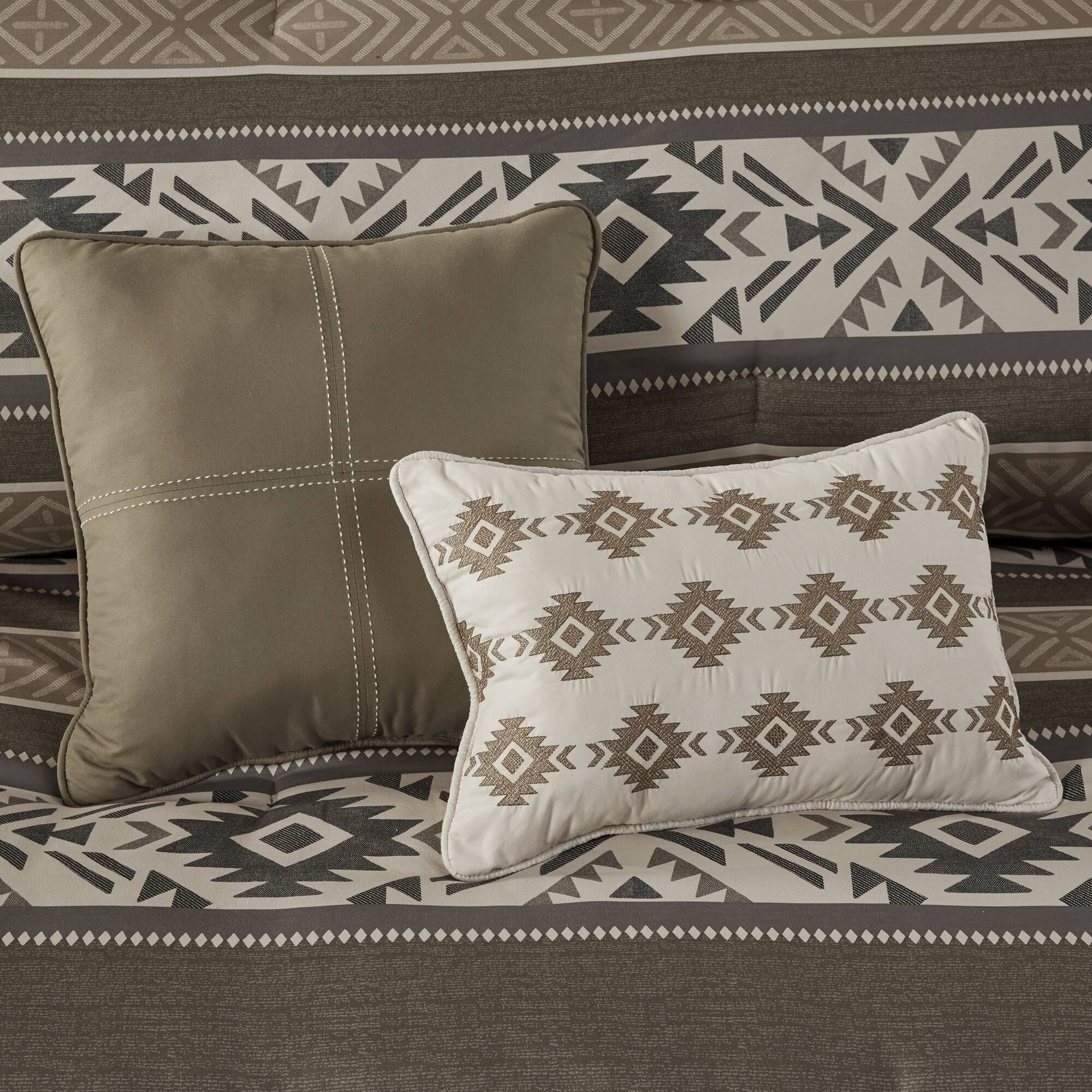 Mariposa 5-Piece Stripe Herringbone Comforter Set with Throw Pillows - Image 6