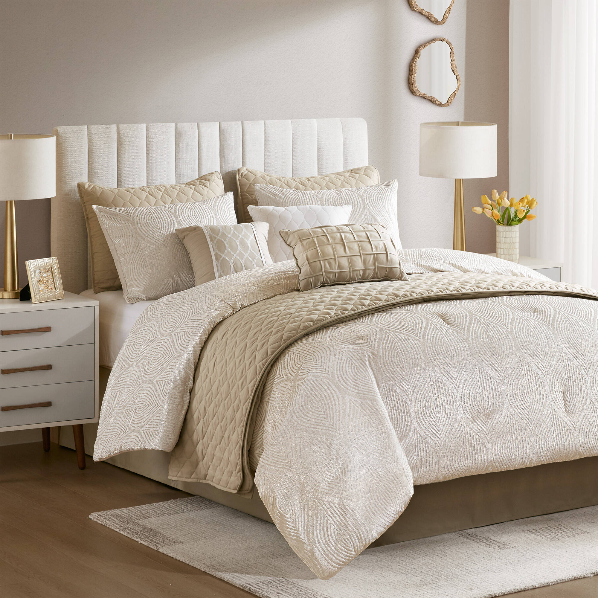 Nocturne 10-Piece Jacquard Comforter Set - Image 3