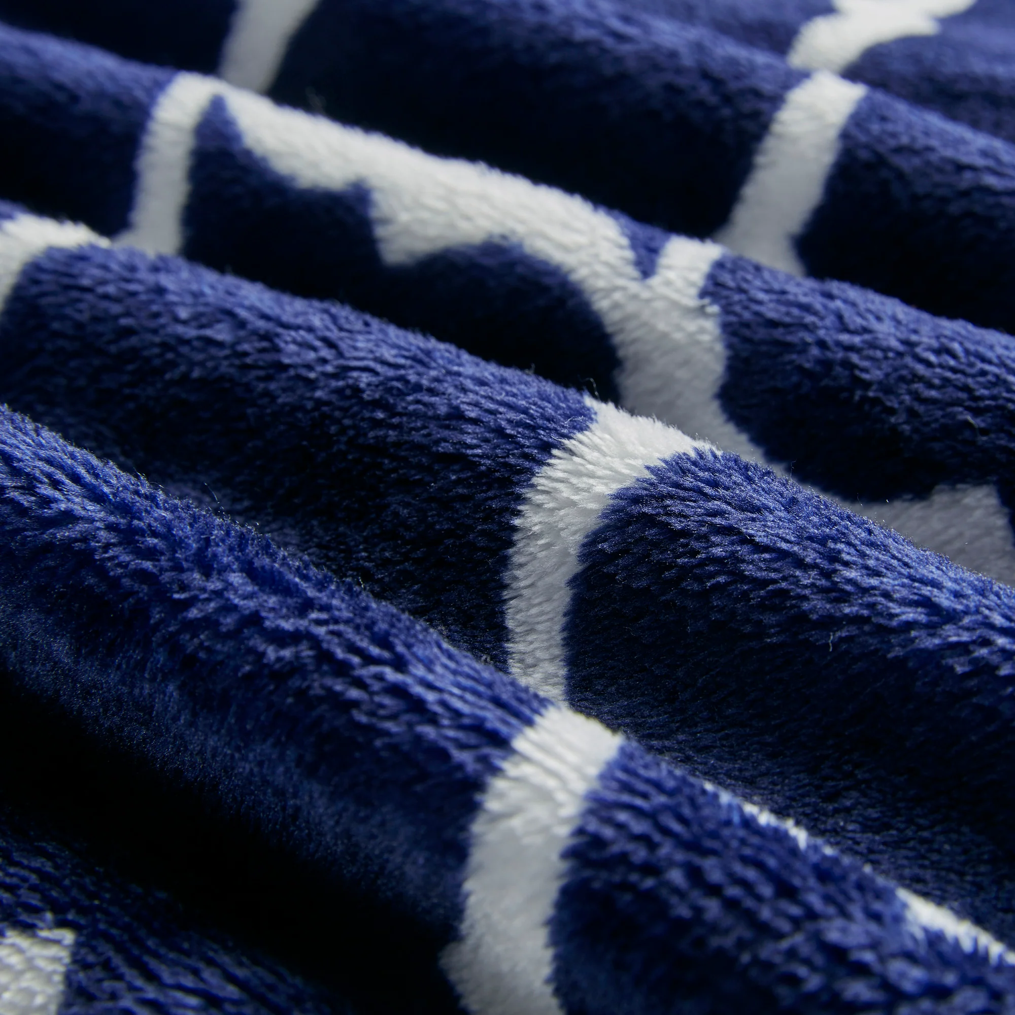 Ogee Oversized Throw - Image 6