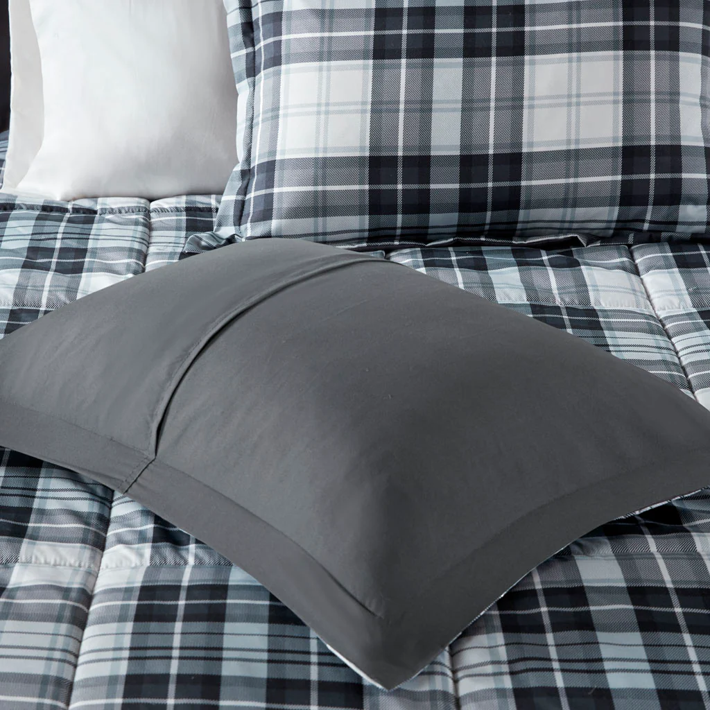 Parkston 3M Scotchgard Down Alternative All Season Comforter Set - Image 27