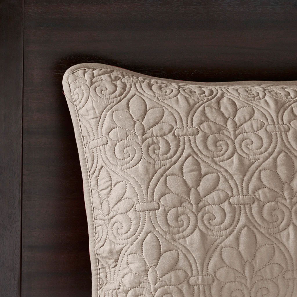 Quebec 3-Piece Reversible Bedspread Set - Image 76