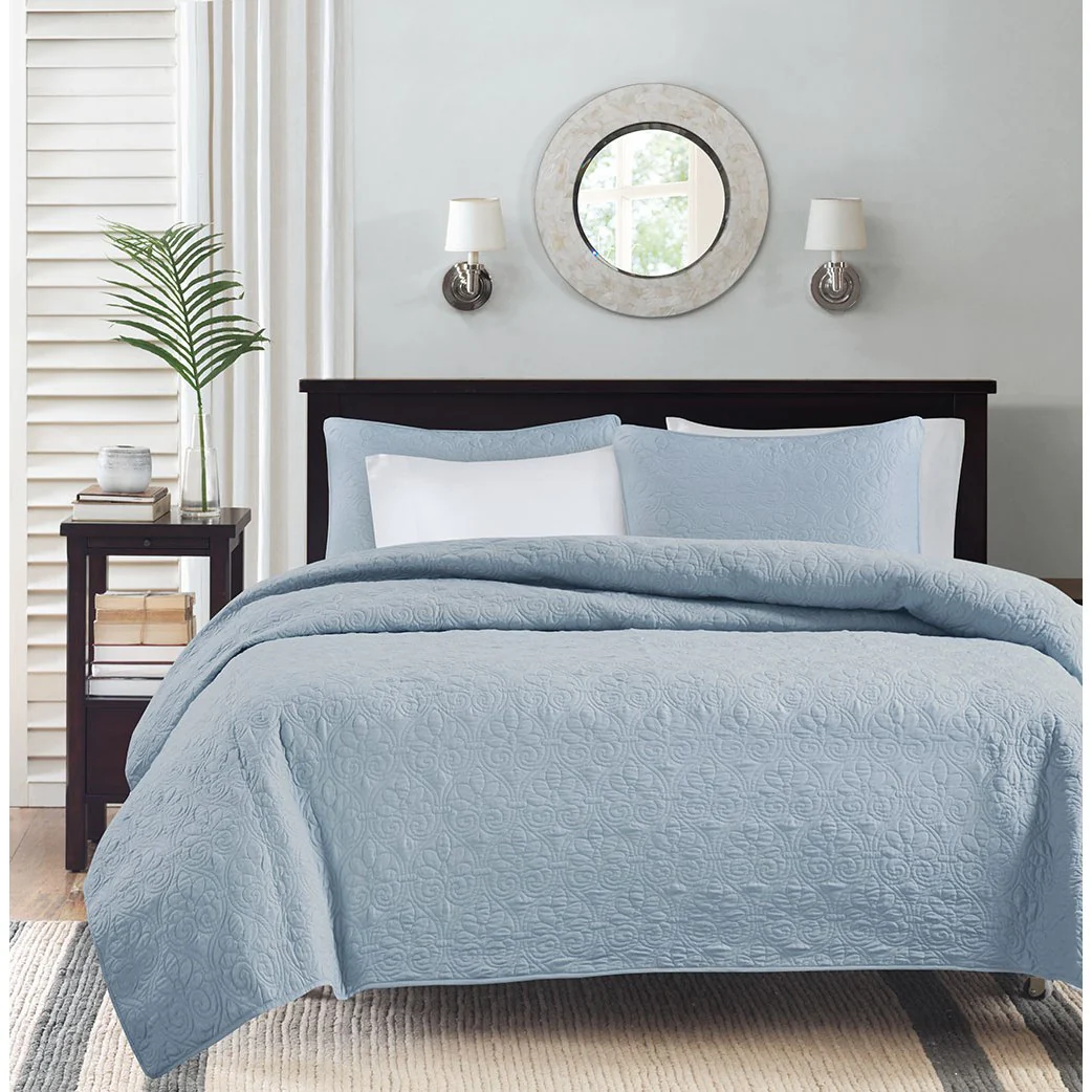 Quebec 3-Piece Reversible Quilt Set - Image 13