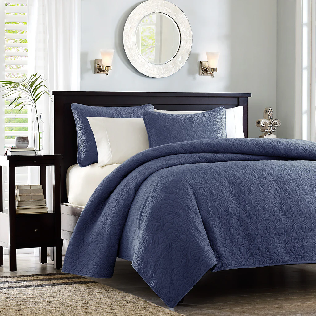 Quebec 3-Piece Reversible Quilt Set - Image 27