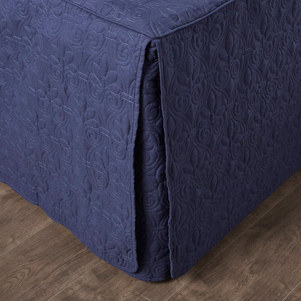 Quebec 3-Piece Split Corner Pleated Quilted Bedspread - Image 47