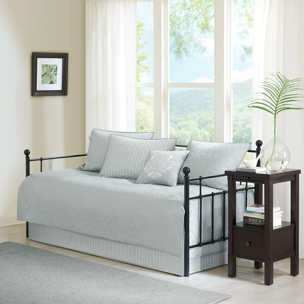 Quebec 6-Piece Reversible Daybed Cover Set - Image 5
