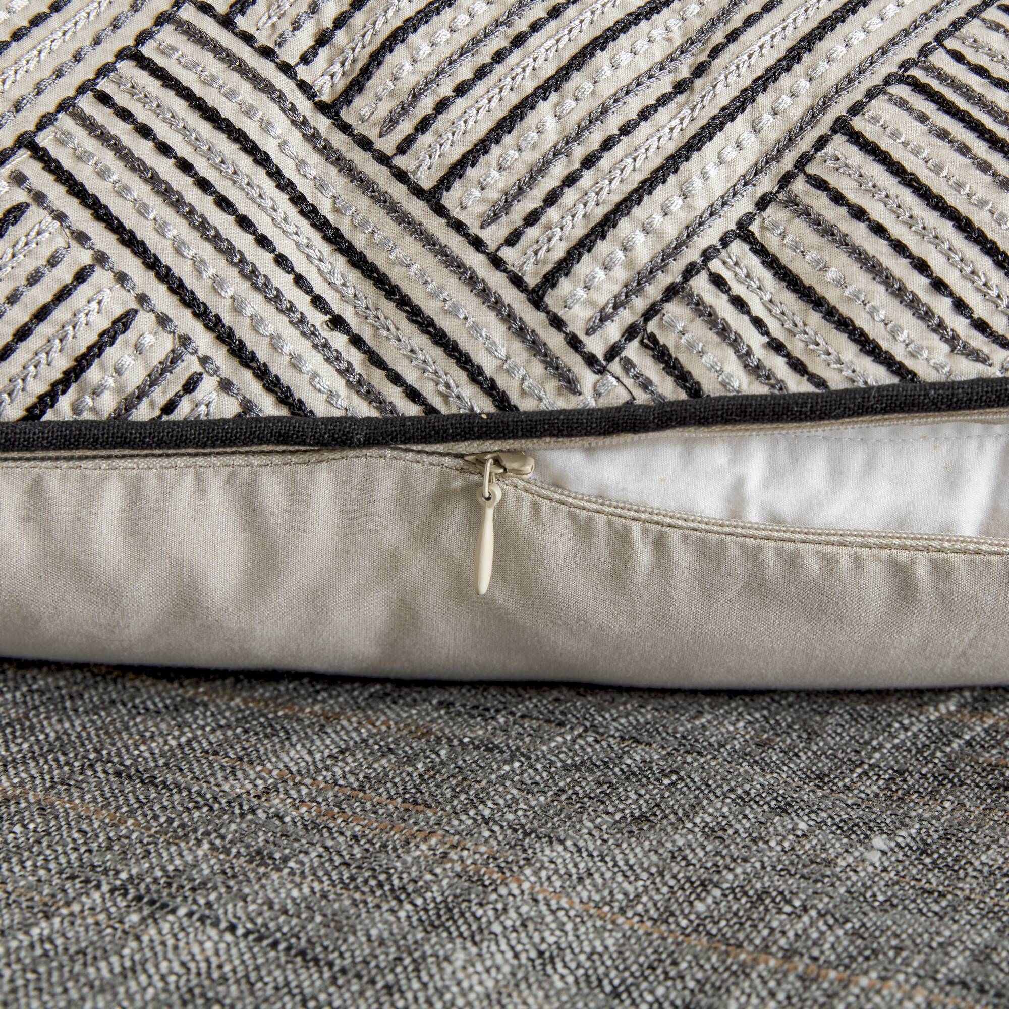 Reed Comforter Set - Image 8