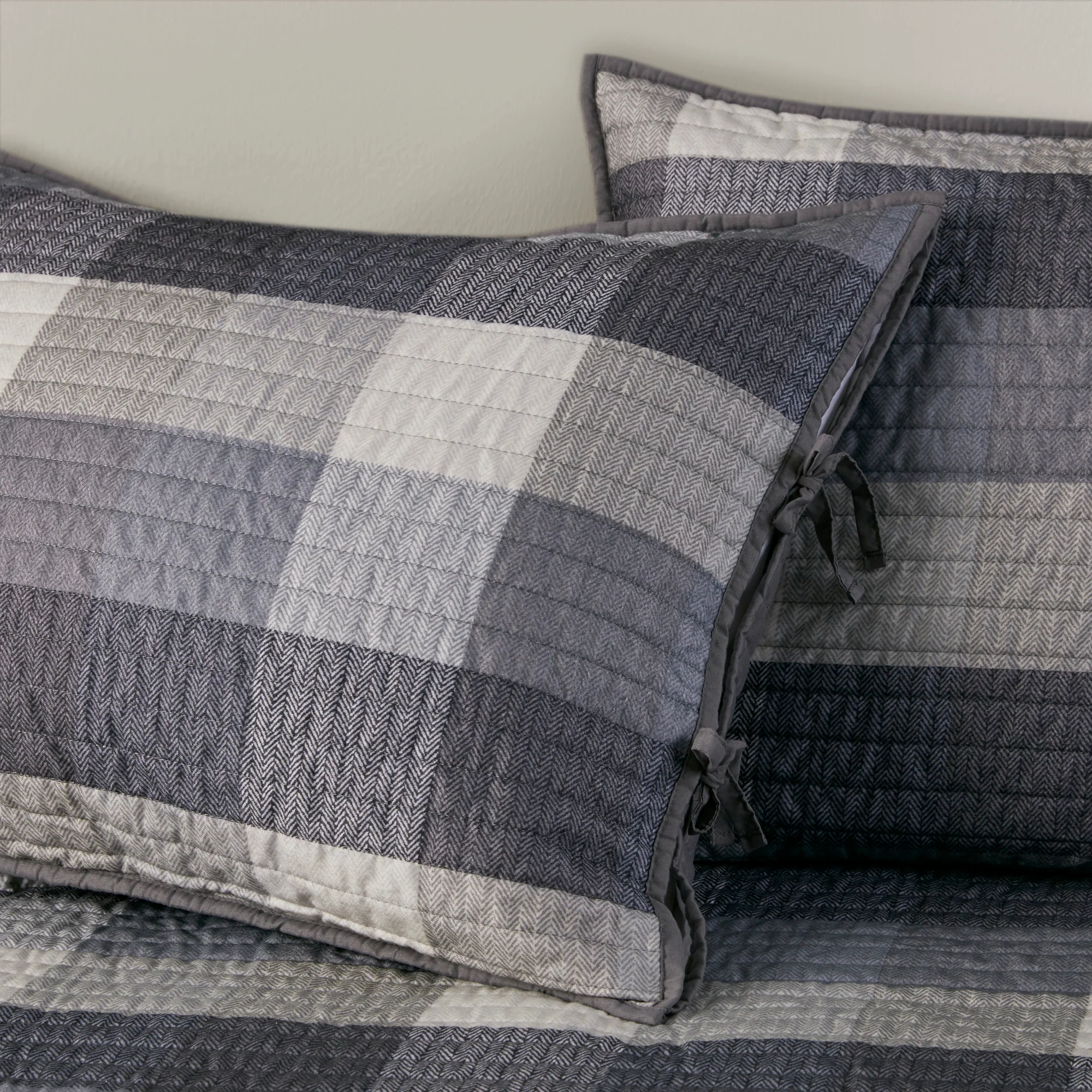 Ridge 6-Piece Reversible Plaid Daybed Cover Set - Image 22