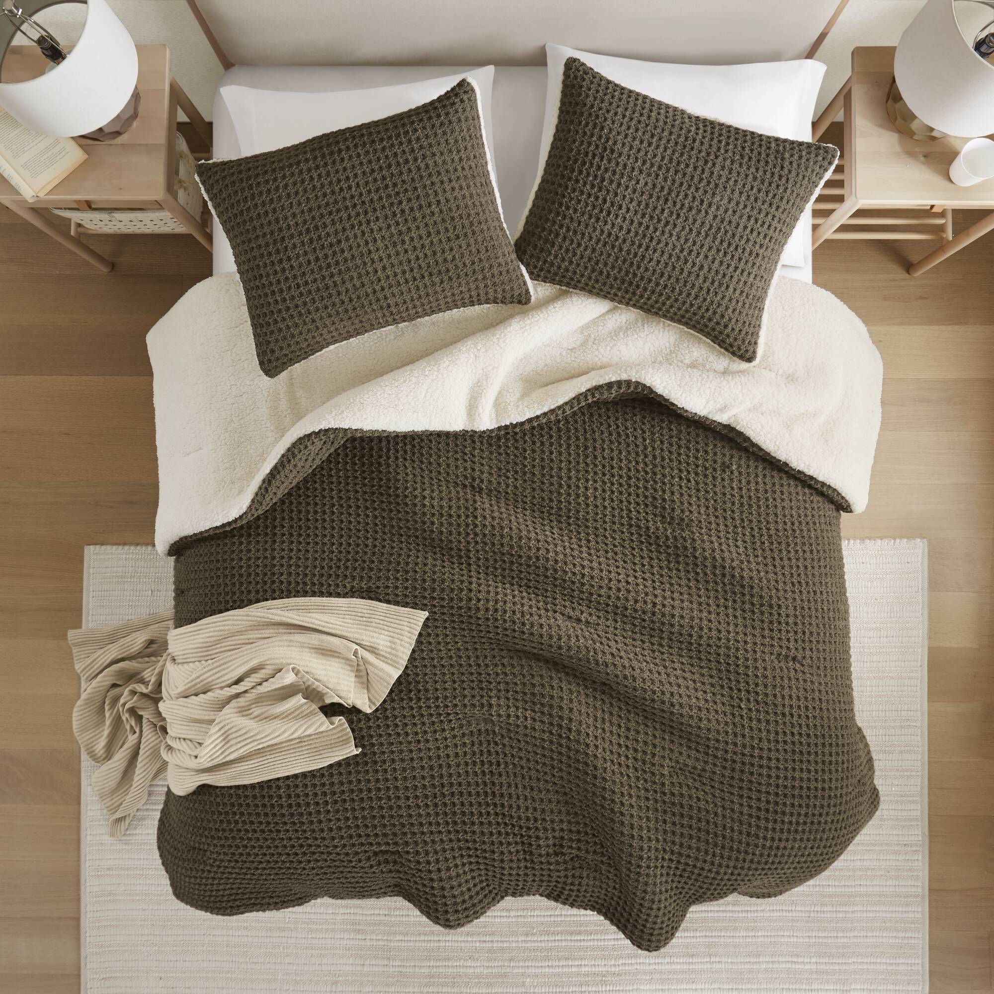 Riordan Waffle Knit Chenille Comforter Set - Image 6