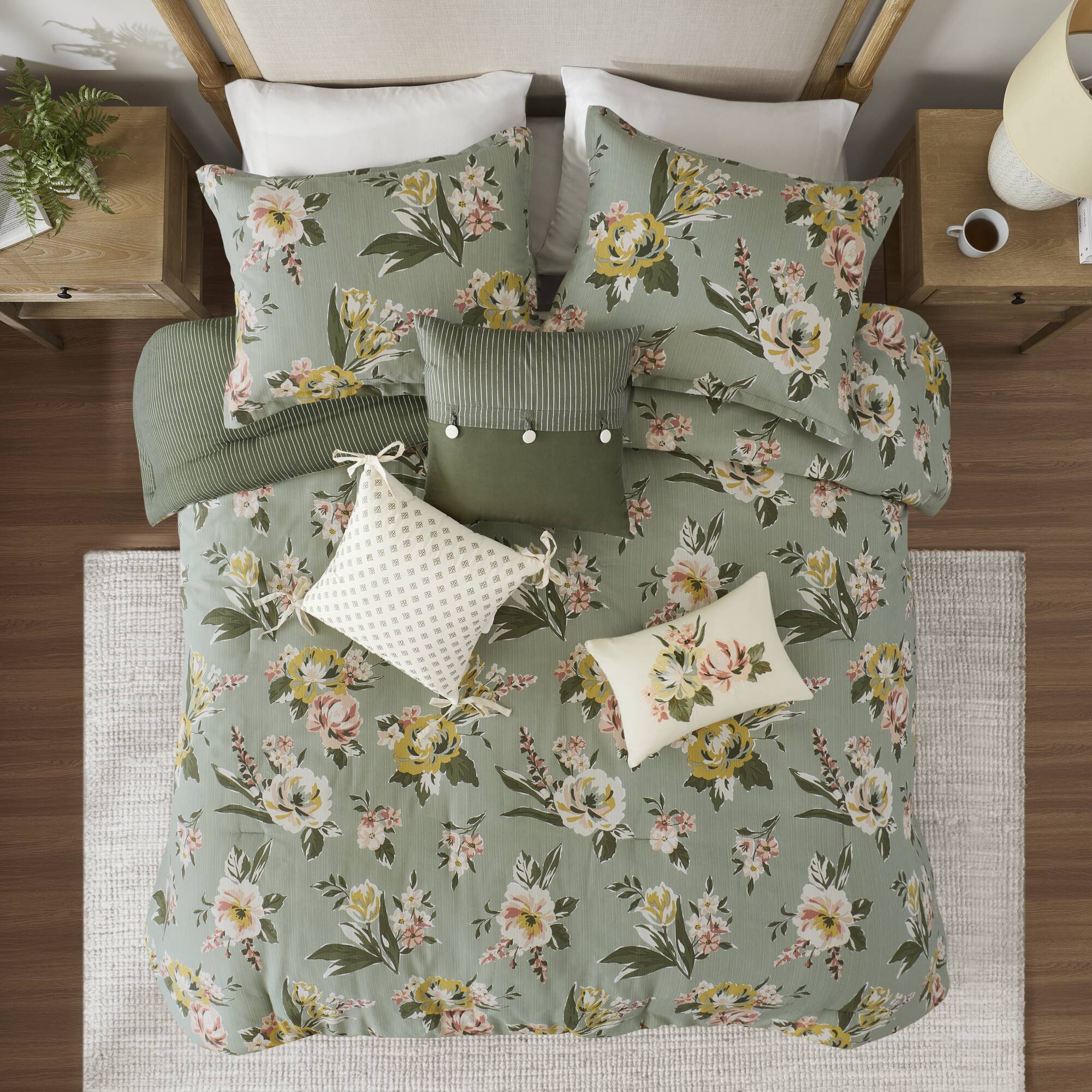 Salara 7-Piece Vintage Floral Comforter Set - Image 44