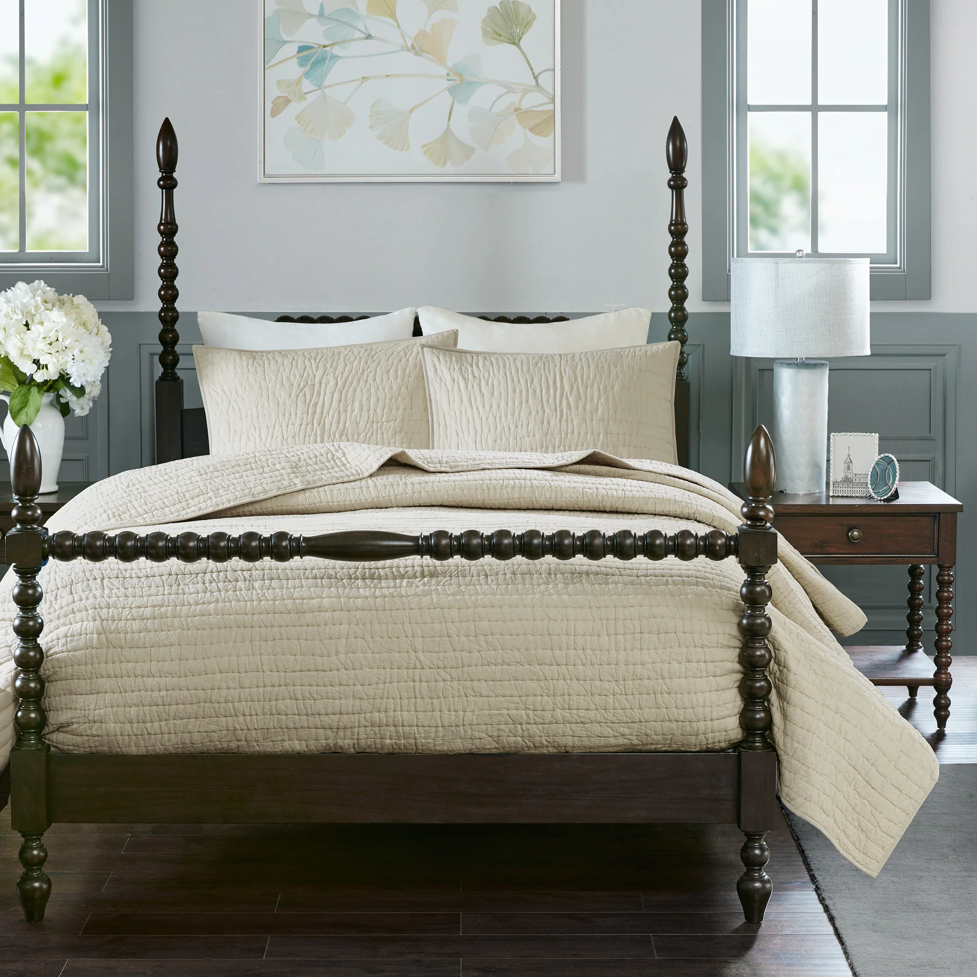 Serene 3-Piece Hand Quilted Cotton Quilt Set - Image 14