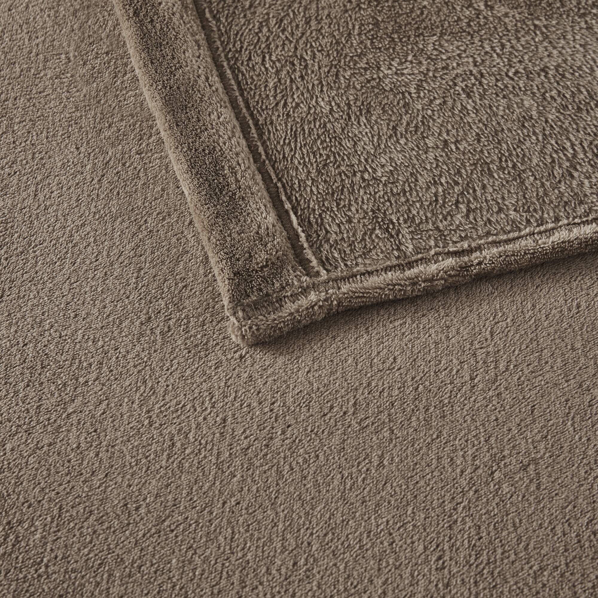 Soloft Plush Micro Plush Sheet Set - Image 44