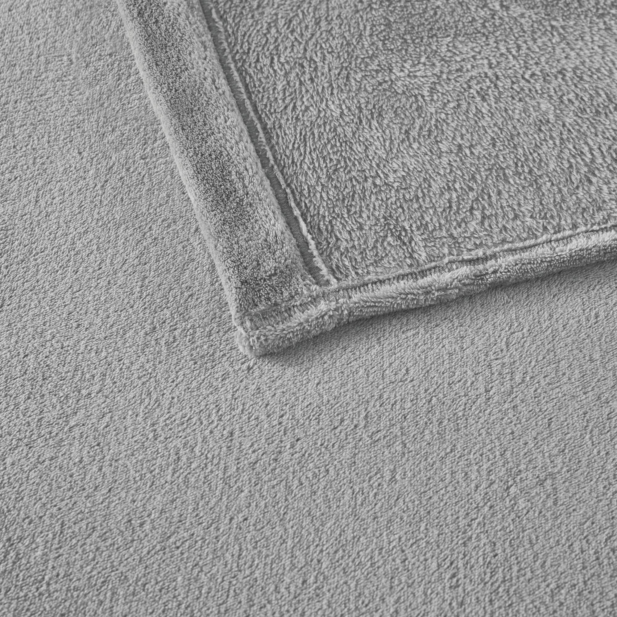 Soloft Plush Micro Plush Sheet Set - Image 6