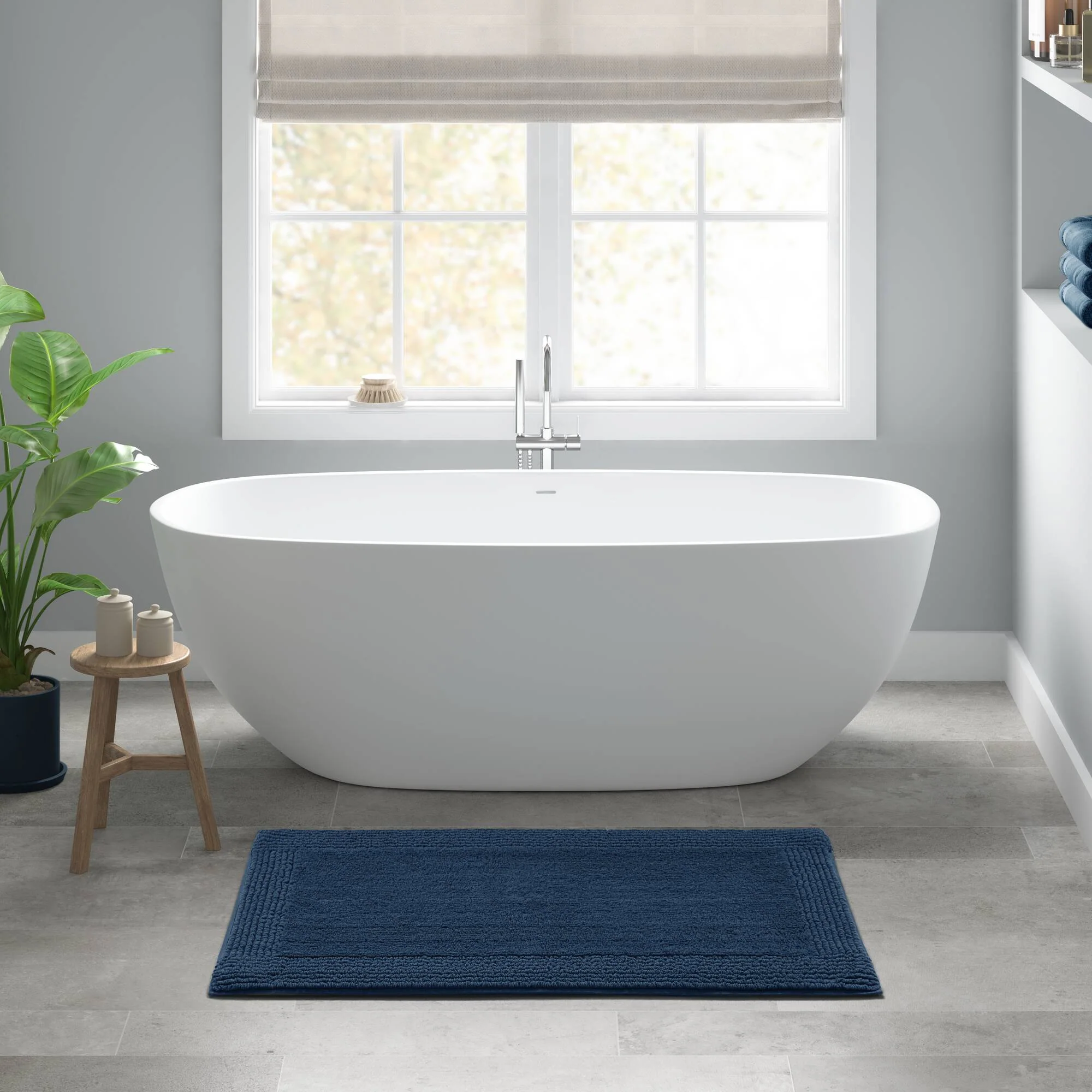 Splendor 100% Cotton Tufted 3000 GSM Reversible Bath Rug - Image 5