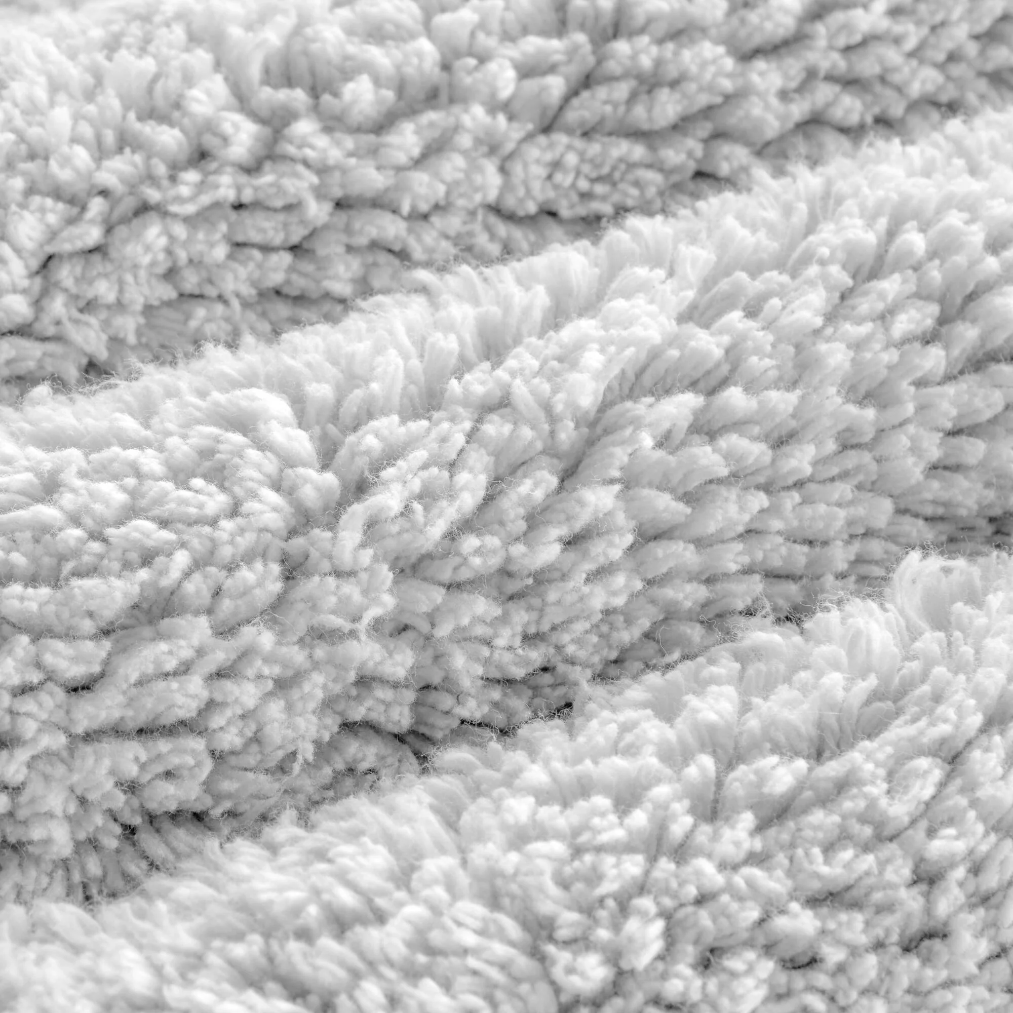 Splendor 100% Cotton Tufted 3000 GSM Reversible Bath Rug - Image 58