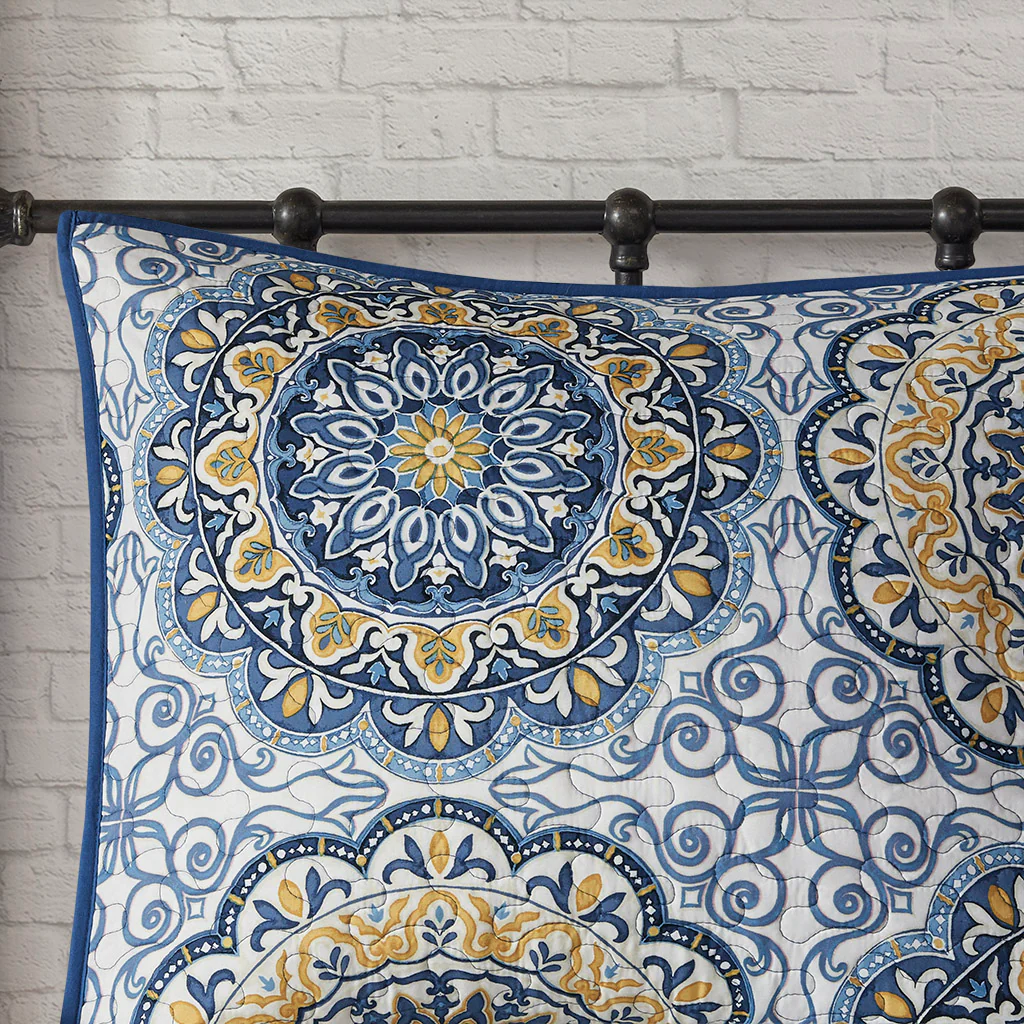 Tangiers 6-Piece Reversible Quilt Set with Throw Pillows - Image 15