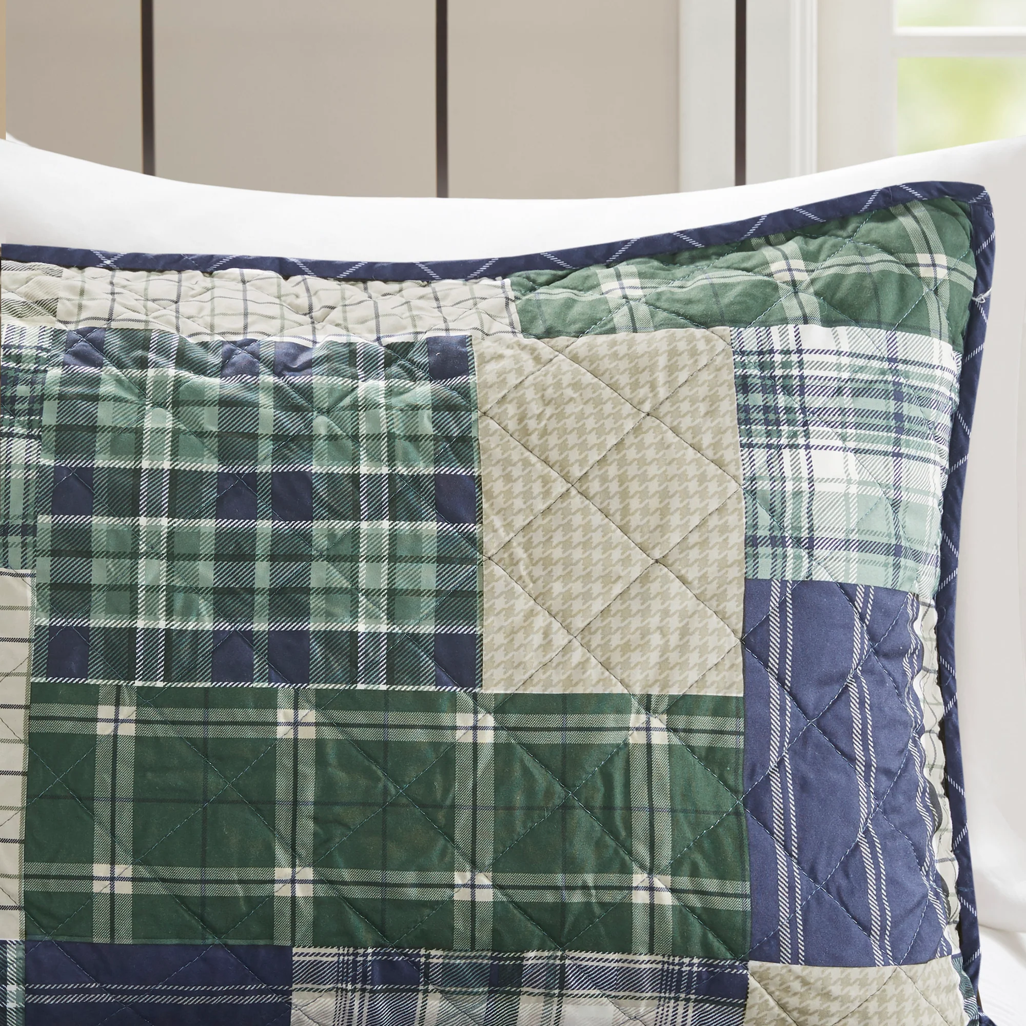 Timber 3-Piece Reversible Printed Quilt Set - Image 22