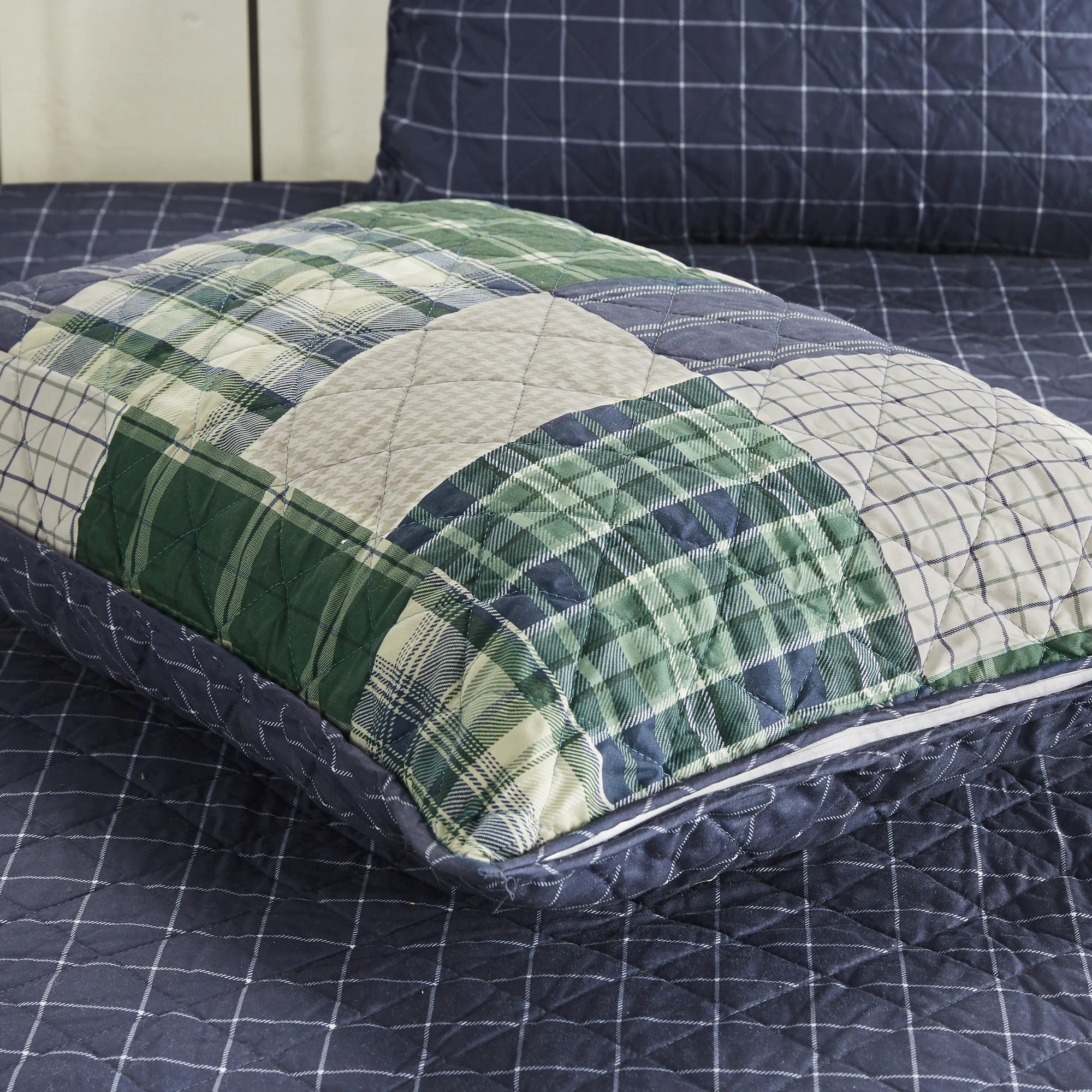 Timber 3-Piece Reversible Printed Quilt Set - Image 24