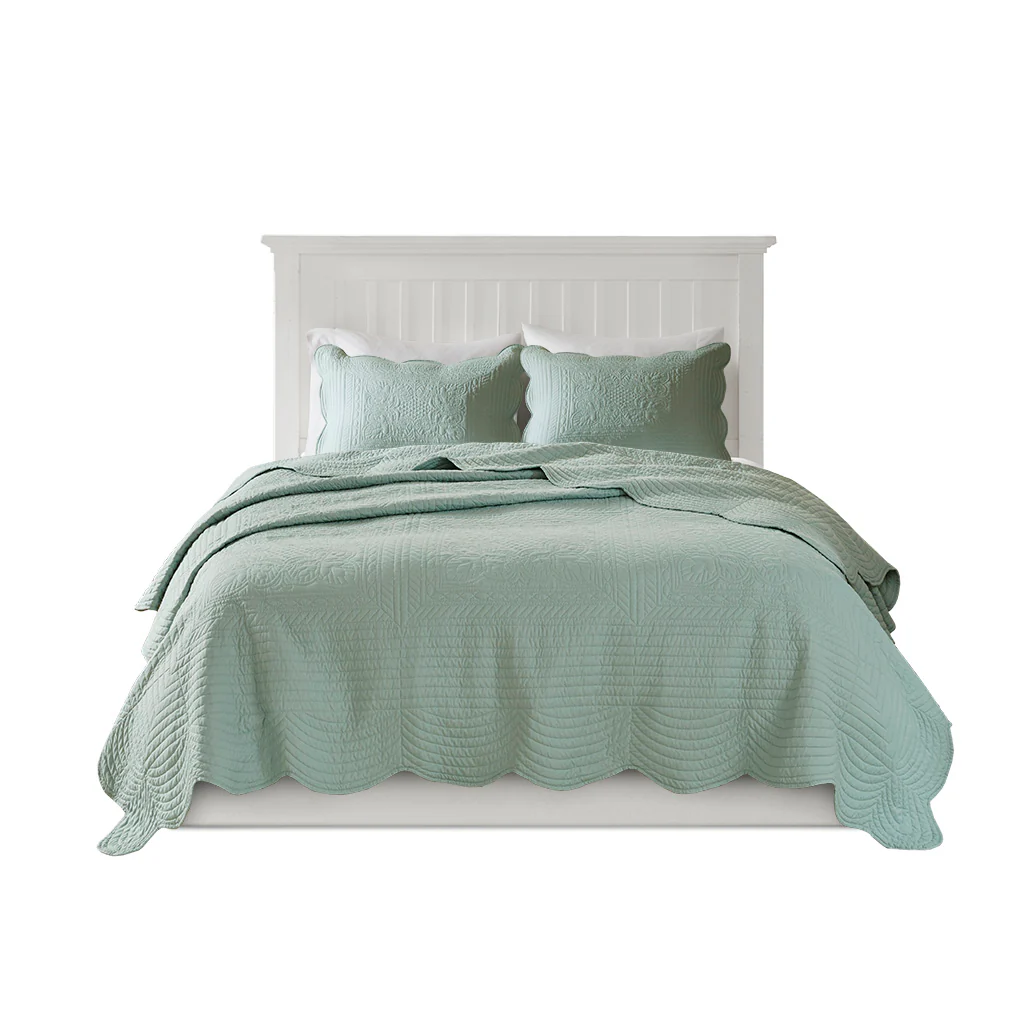Tuscany 3-Piece Reversible Scalloped Edge Quilt Set - Image 15